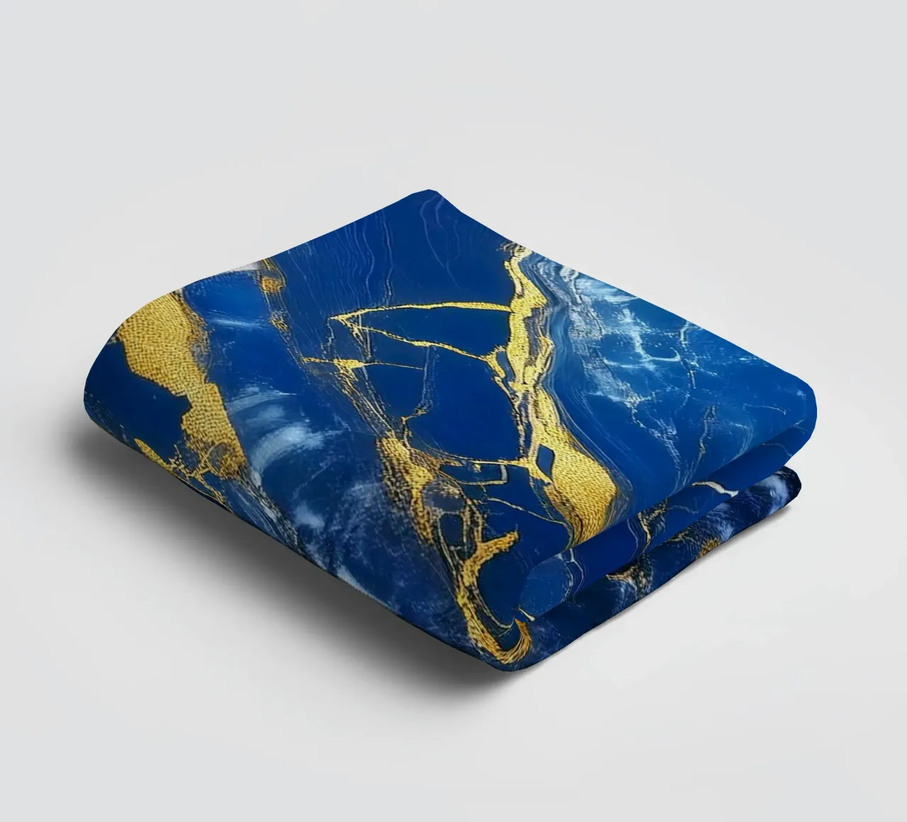 Impression marbrée - Bleu #3 serviette de bain de Hightown Design