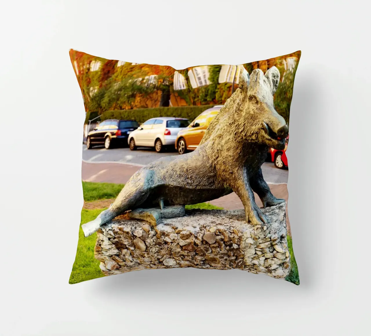 Statua del cinghiale, quartiere Borstei di Monaco di Baviera cuscino da Borstei München