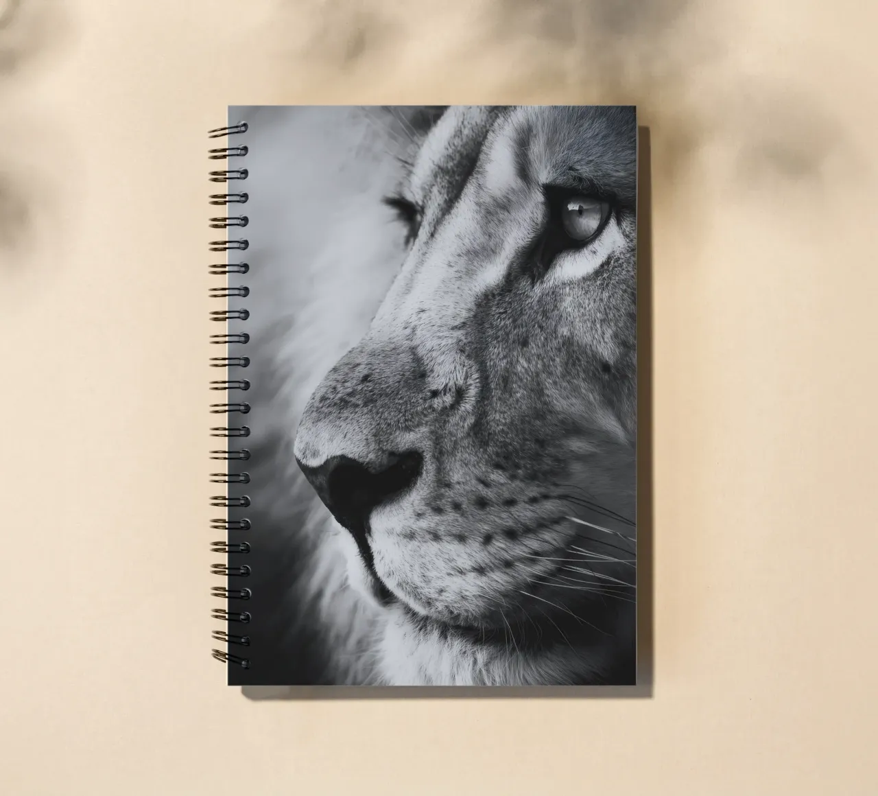 Old Lion notitieboek met spiraal van treechild