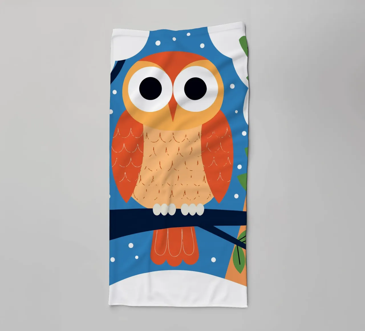 Eule im Baum Handtuch von PROTECT ANIMALS