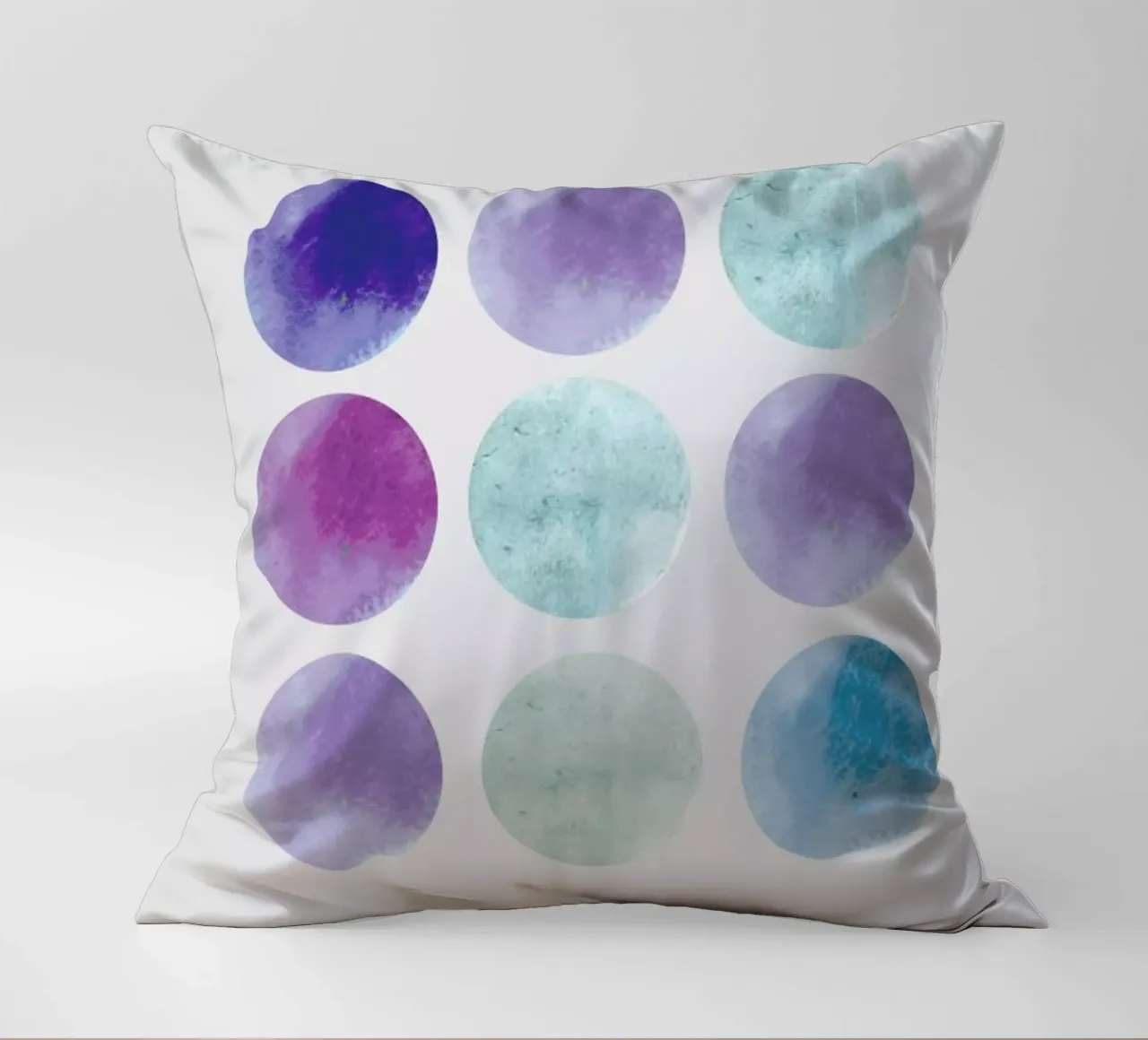 Dots Kissen von XOXO Arte