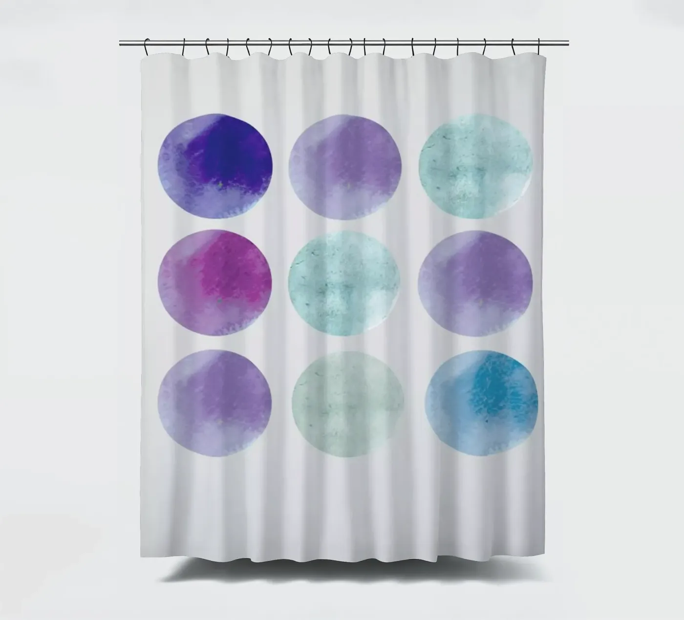 Dots Duschvorhang von XOXO Arte