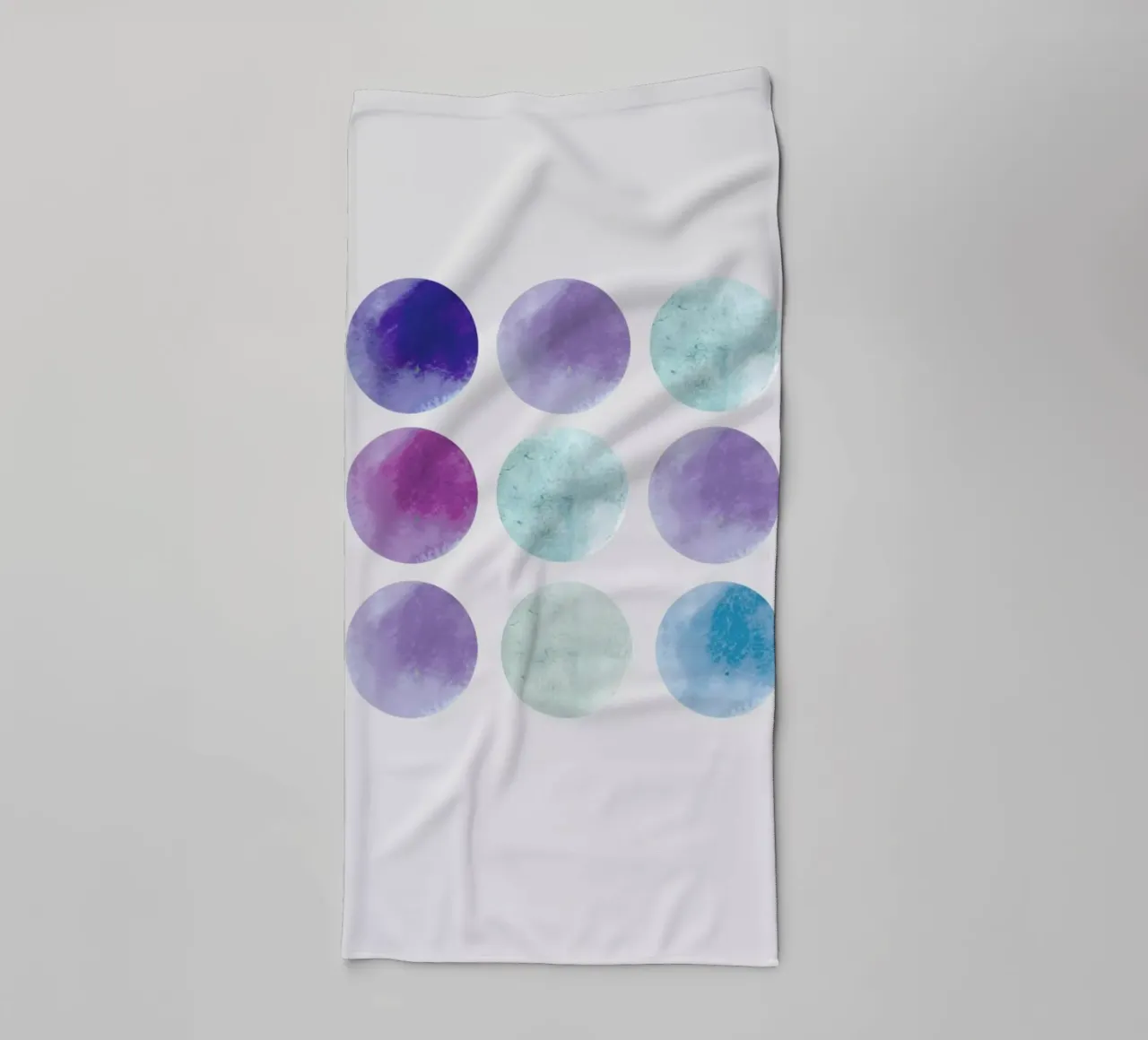 Dots towel by XOXO Arte