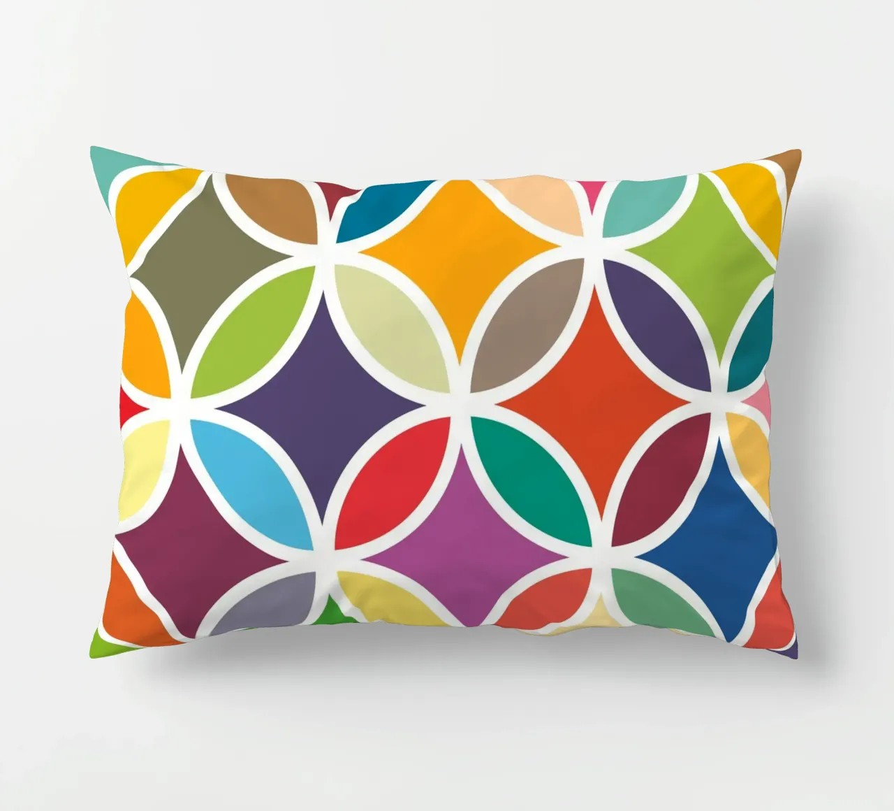 Retro Bloom Art - Un'esplosione di gioia colorata cuscino da JaySan Studio