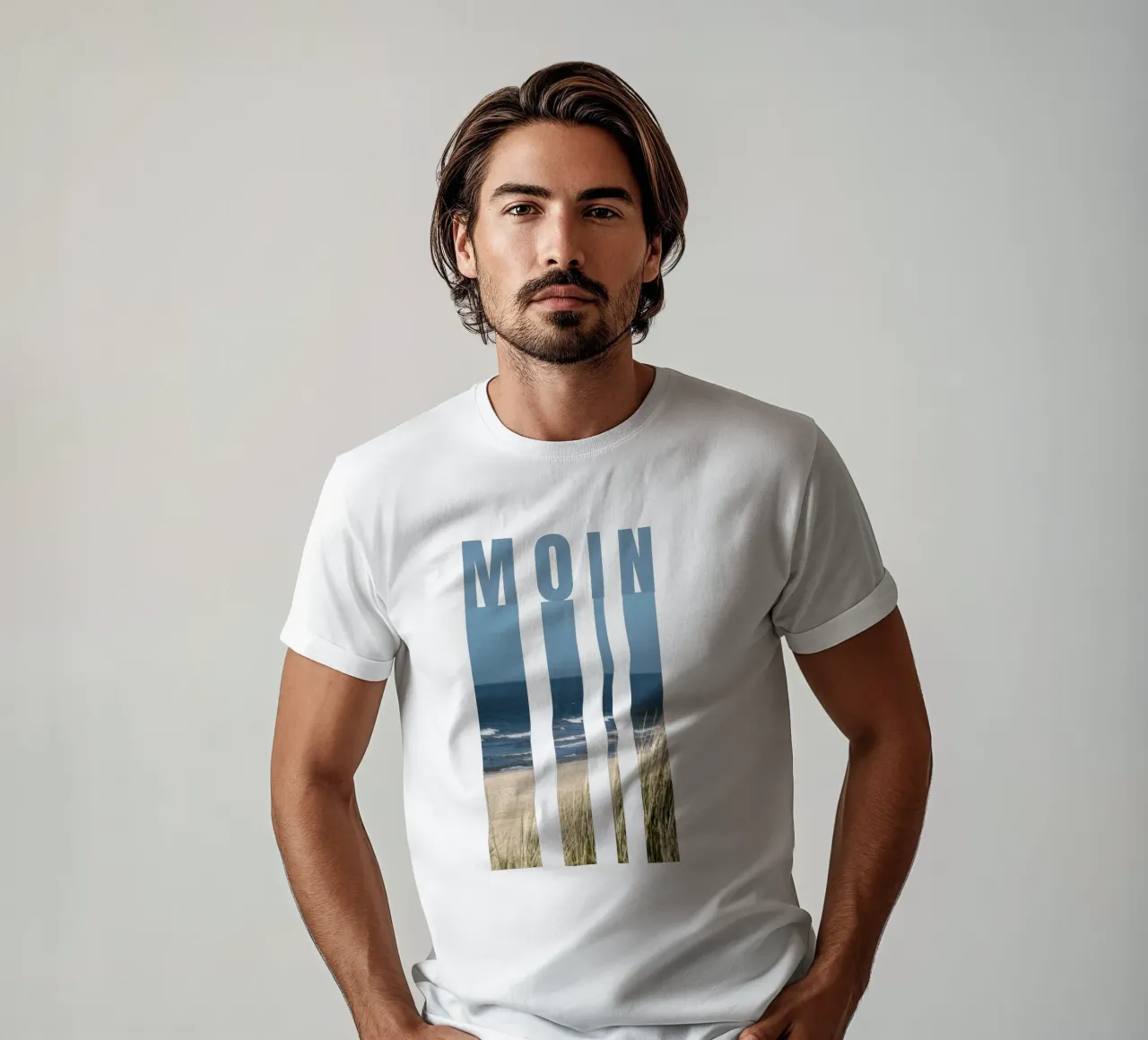 MOIN Strand Design - Saluto della Germania settentrionale con vista sul mare t-shirt da Fies&Fein