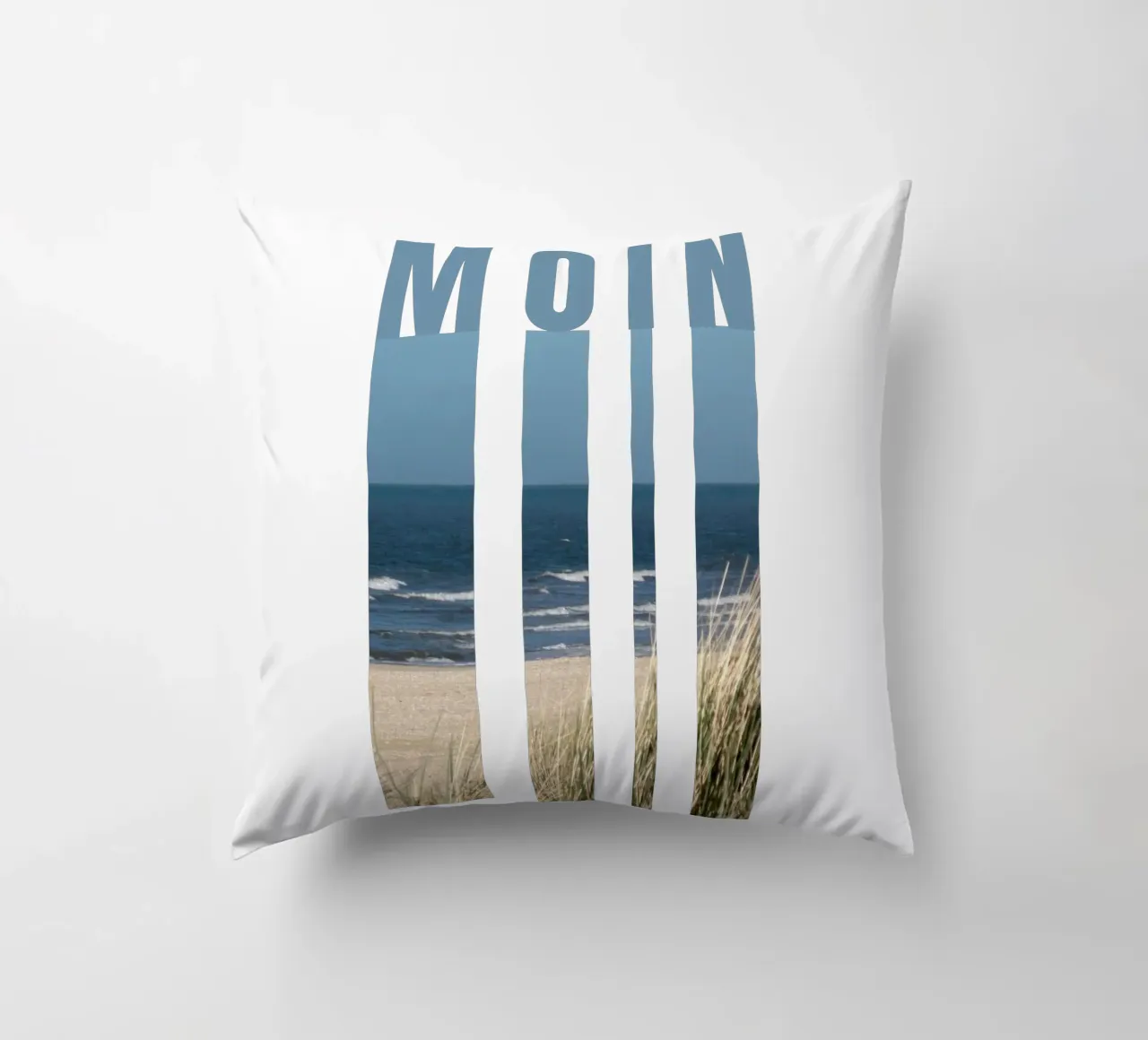 MOIN Strand Design - Saluto della Germania settentrionale con vista sul mare cuscino da Fies&Fein