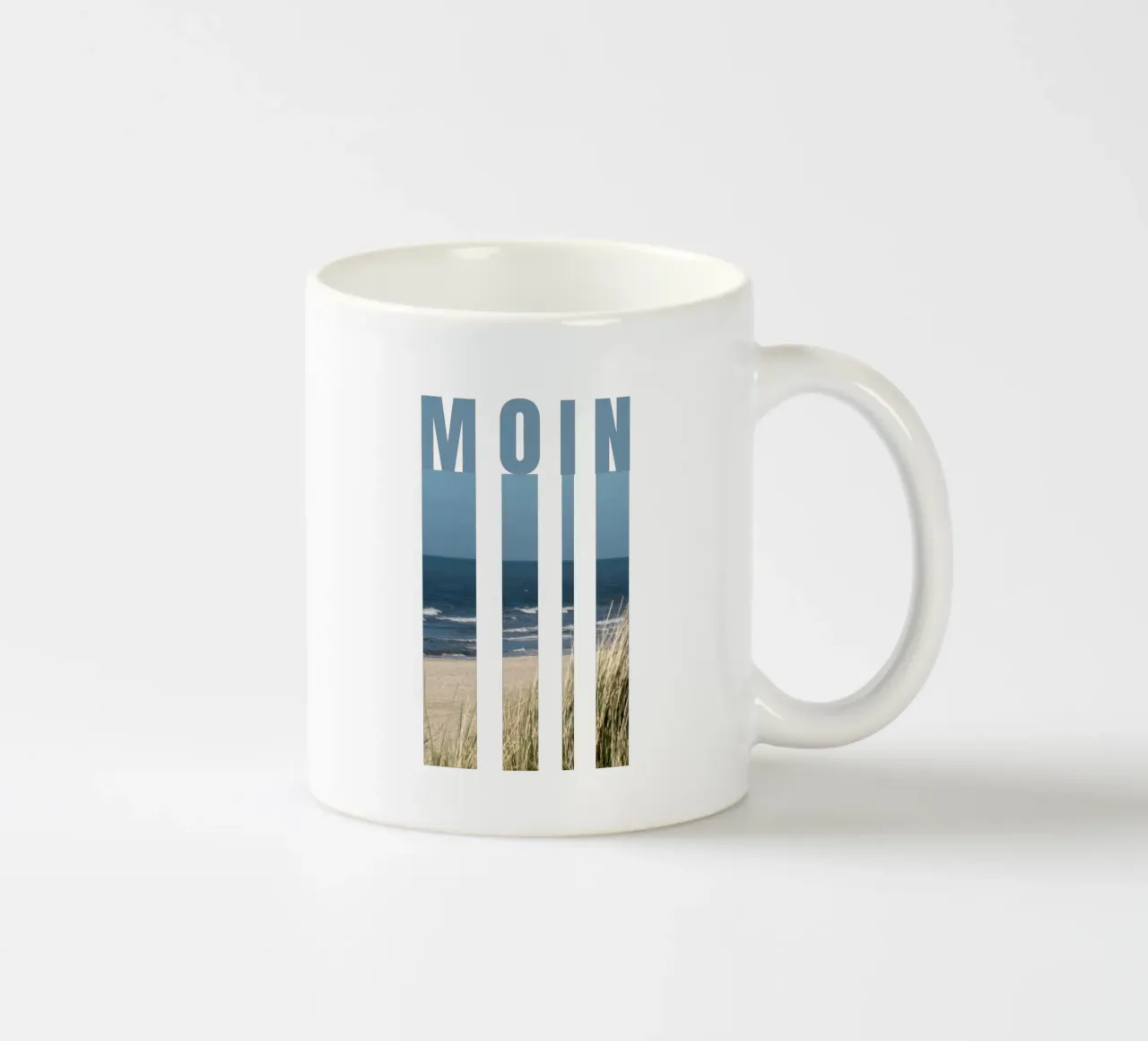 MOIN Strand Design – Norddeutscher Gruß mit Meerblick Keramik Tasse von Fies&Fein
