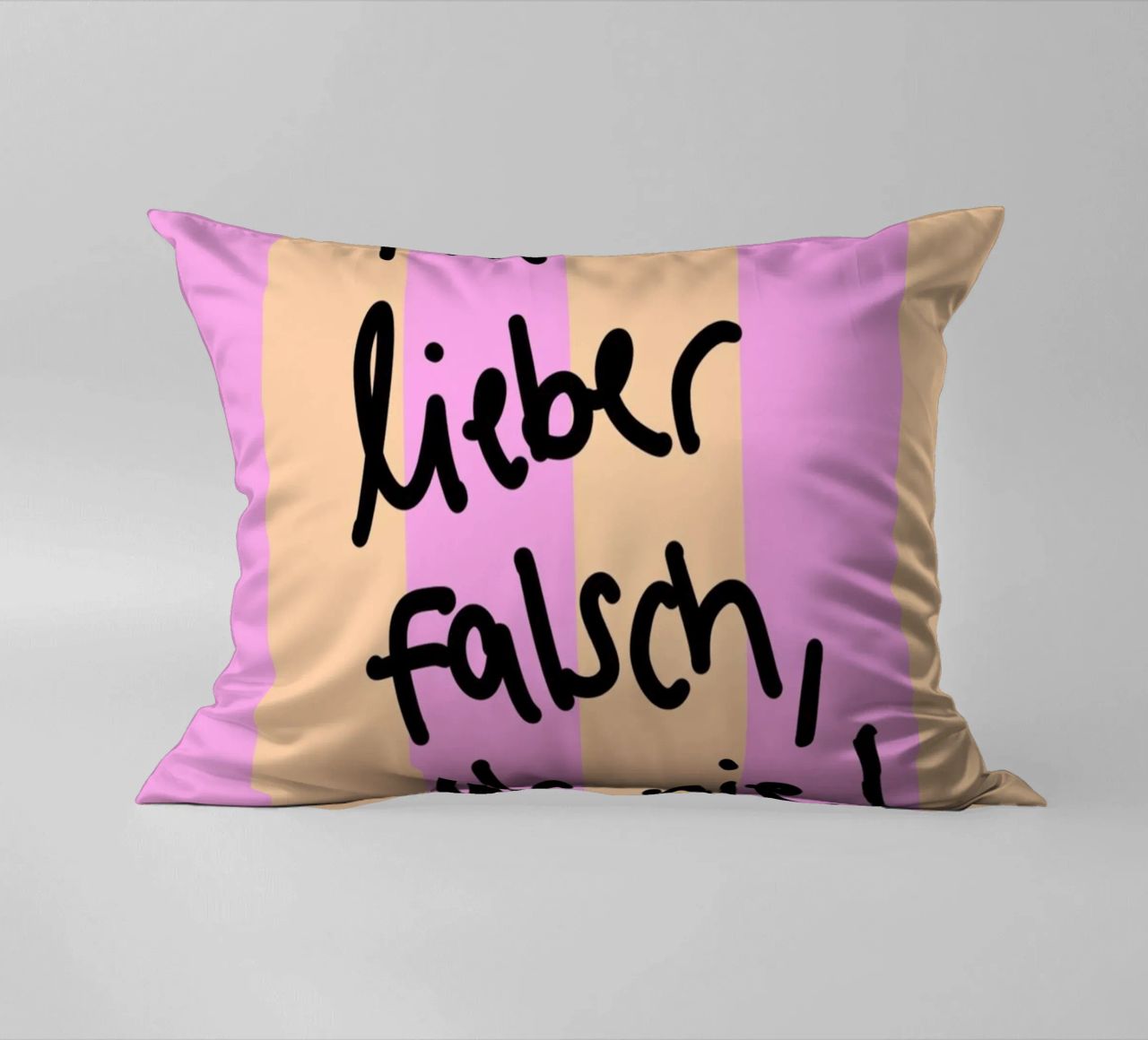 Machs lieber falsch als nie! cuscino da Hej Ibiza by Ute Arnold