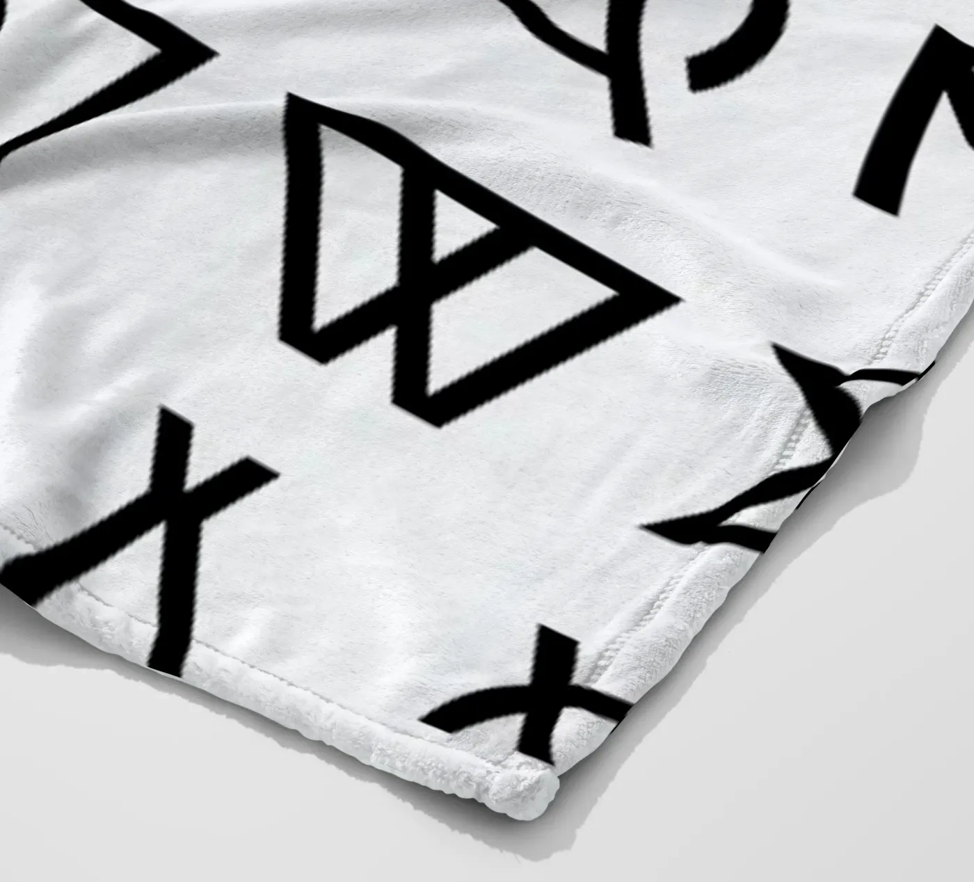 Graphic Alphabets fleecedeken van RK Design