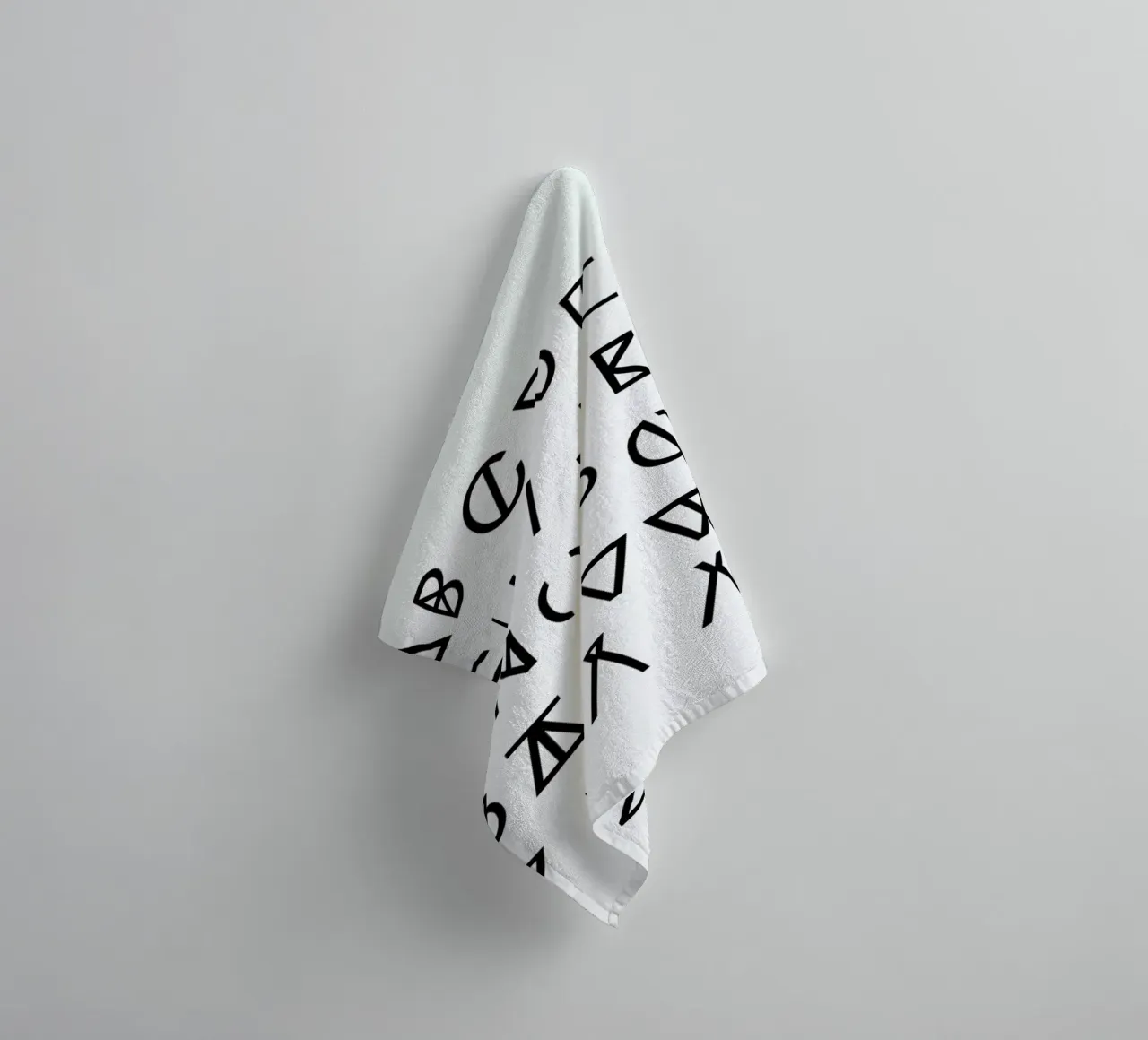 Graphic Alphabets asciugamano da bagno da RK Design