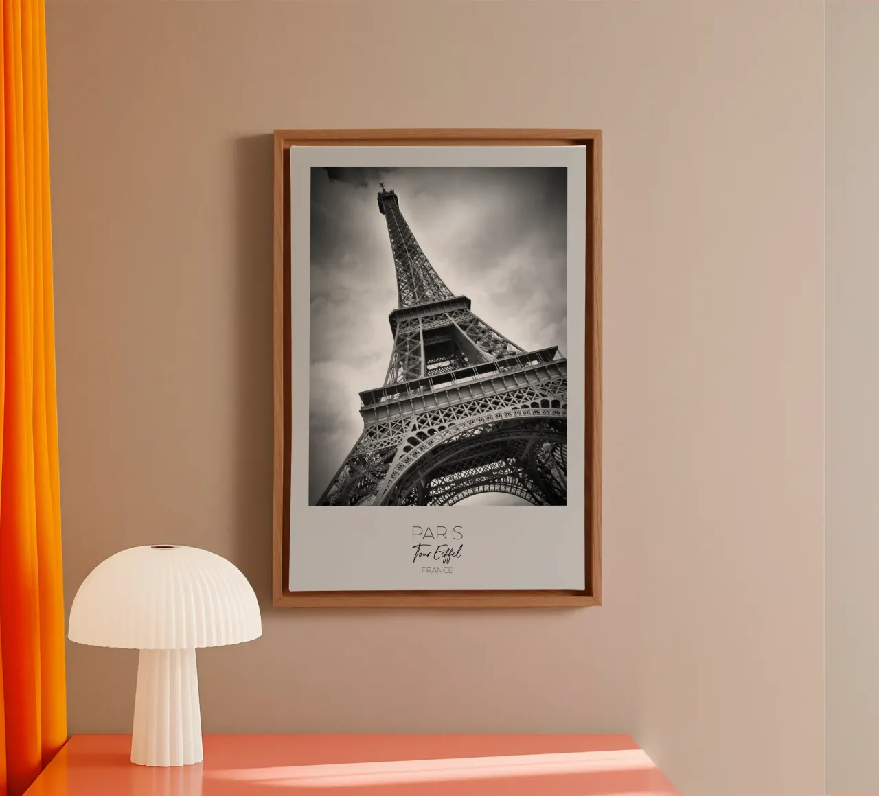 In focus: PARIS Eiffel Tower canvas by Melanie Viola
