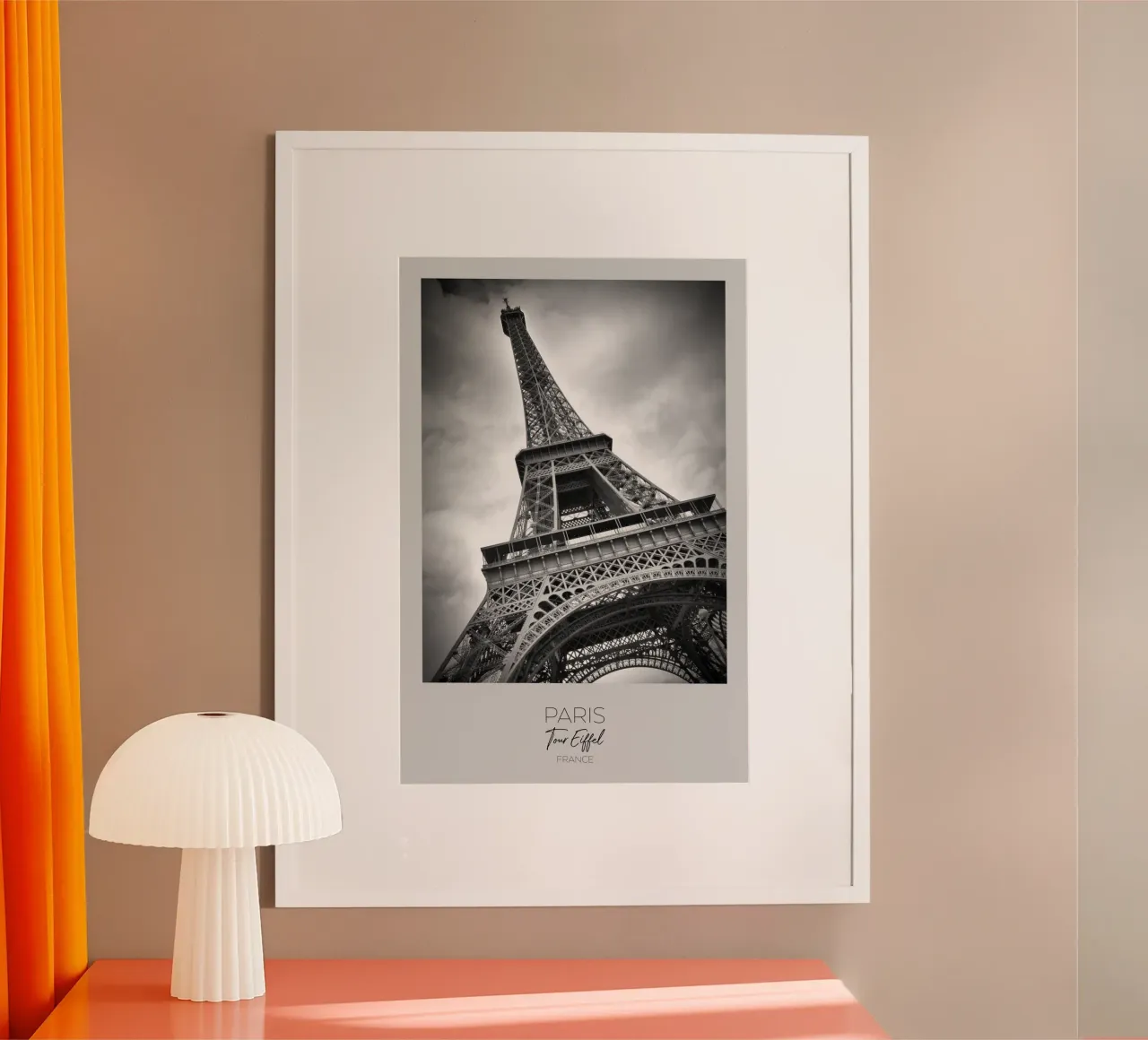 En point de mire : PARIS Tour Eiffel hahnemühle de Melanie Viola