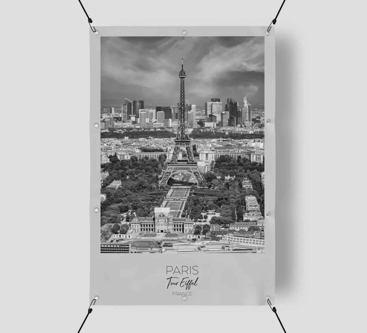 In primo piano: PARIGI Vista della Torre Eiffel telo in pvc da Melanie Viola