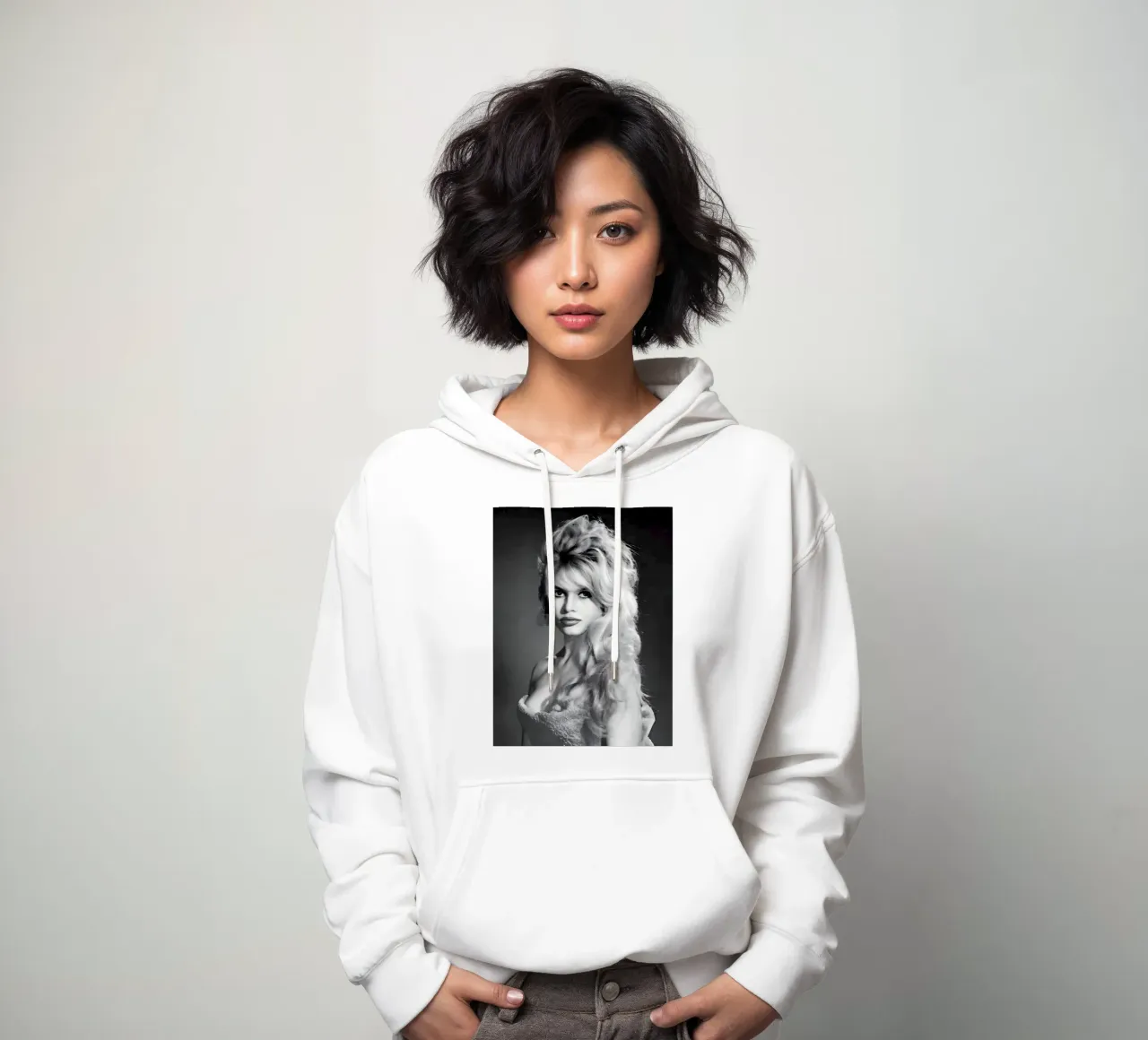 Sensazione monocromatica felpa con cappuccio da Galery Vintage