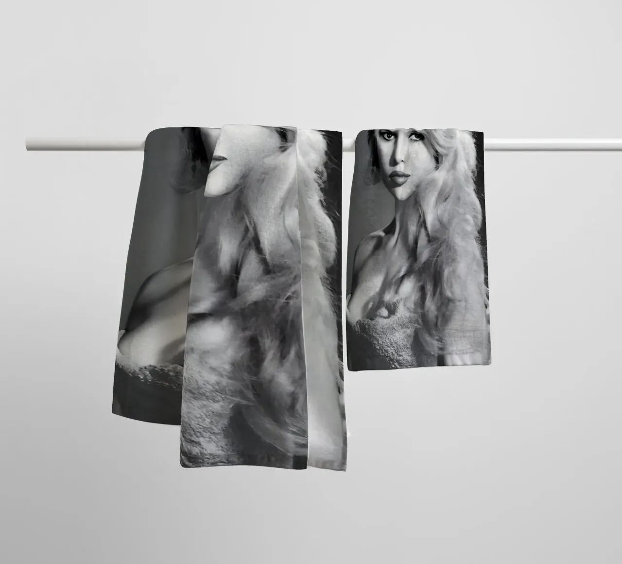 Sensazione monocromatica asciugamano da bagno da Galery Vintage