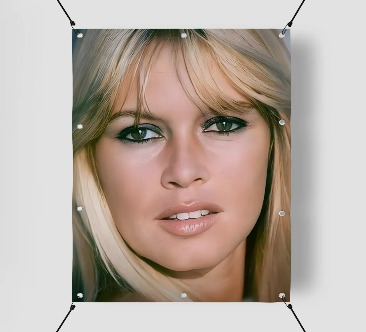 Frangetta e eyeliner telo in pvc da Galery Vintage