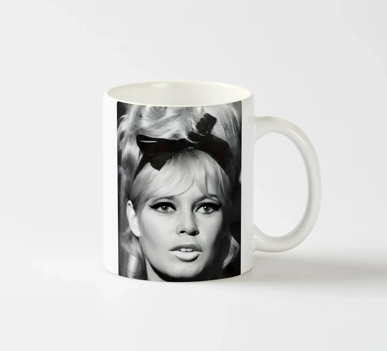 L'occhio di Brigitte tazza in ceramica da Galery Vintage