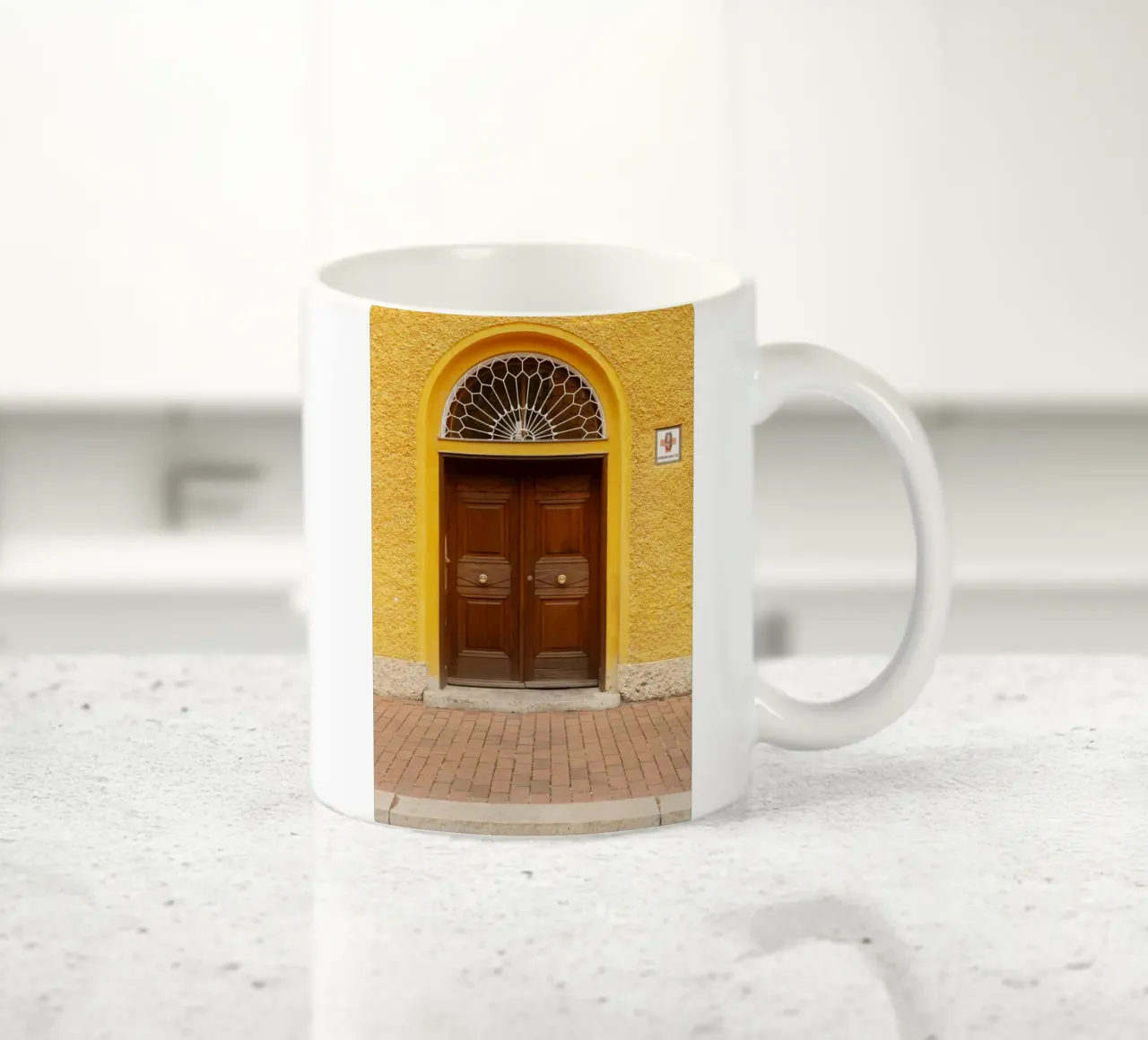 Porta nel quartiere Borstei, Monaco di Baviera tazza in ceramica da Borstei München