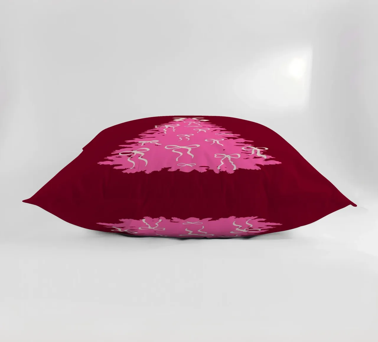 Coquette albero di Natale rosa con fiocchi cuscino da EDMPROJECT