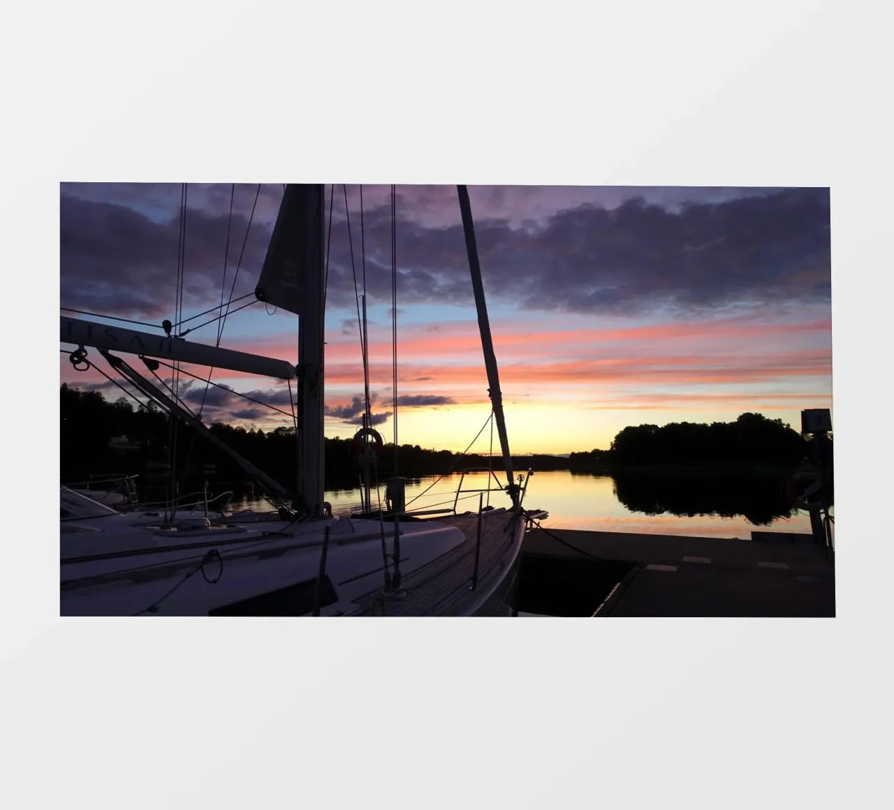 Tramonto sul porto turistico telo in pvc da Piccola Serenata