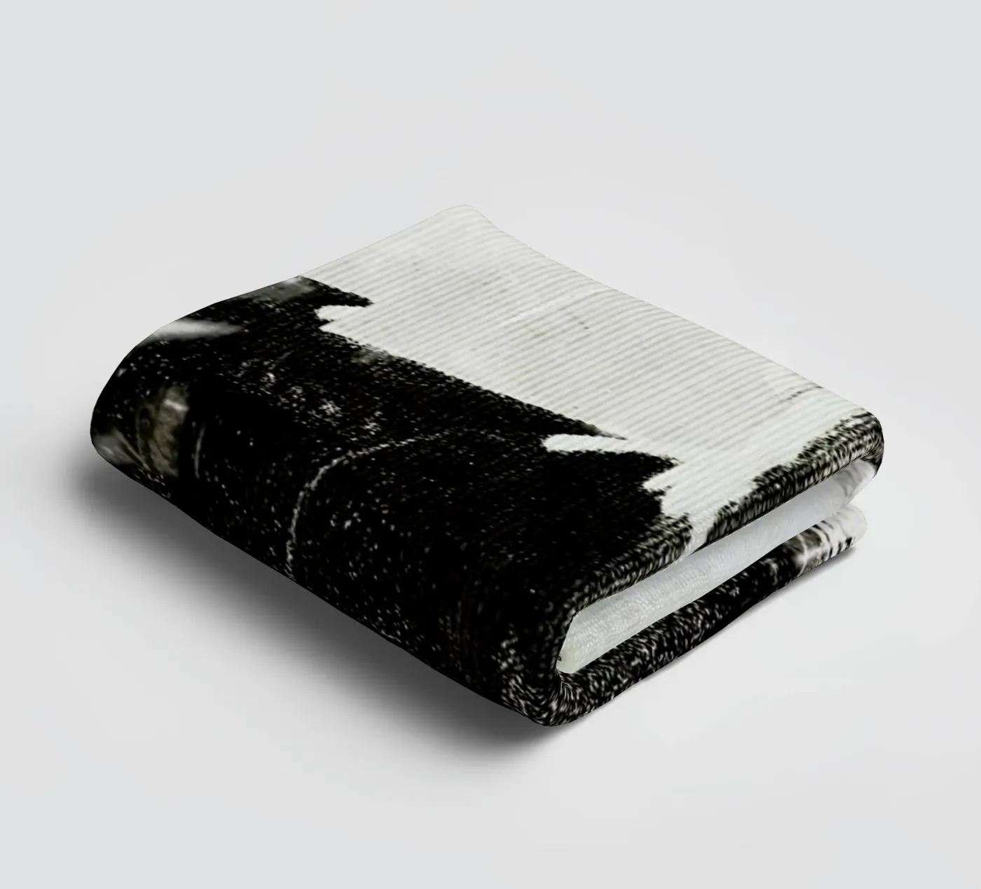 Glory towel by Sandrine Pagnoux