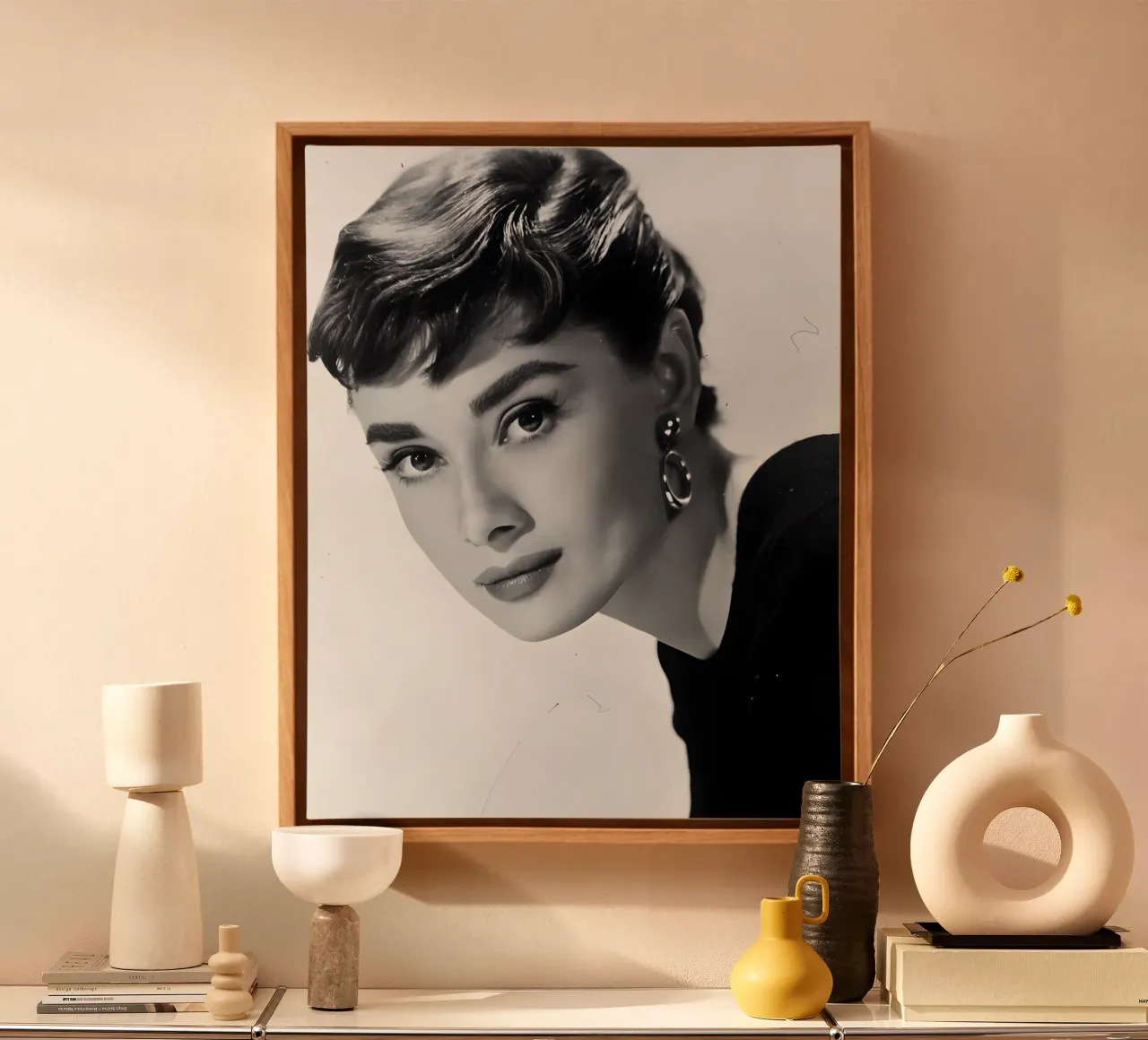 Ritratto iconico di Audrey Hepburn tela da Galery Vintage