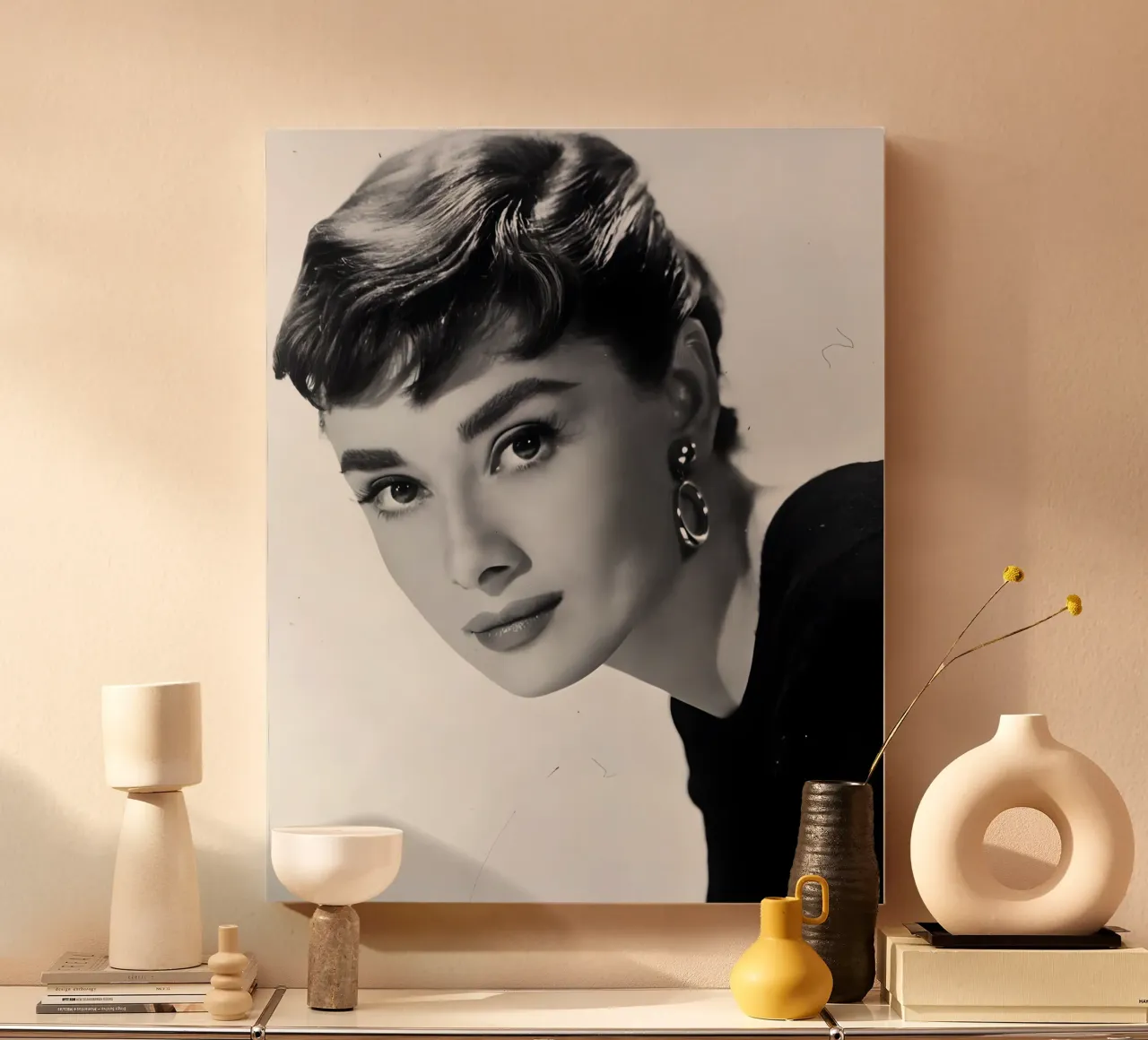 Ritratto iconico di Audrey Hepburn tela da Galery Vintage