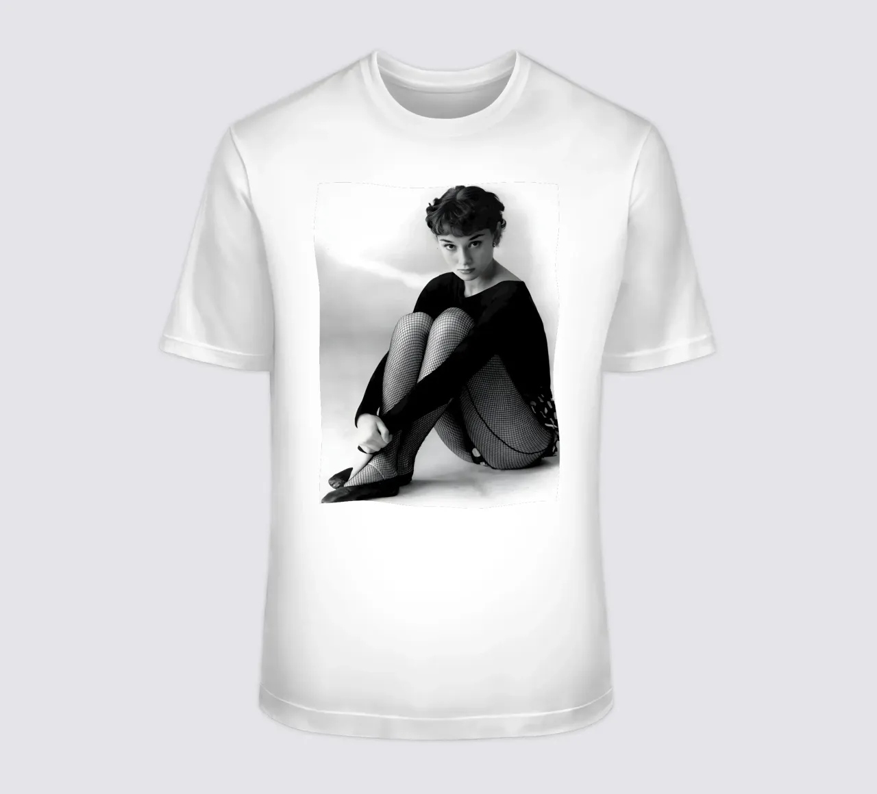 Audrey Hepburn: La ballerina t-shirt da Galery Vintage