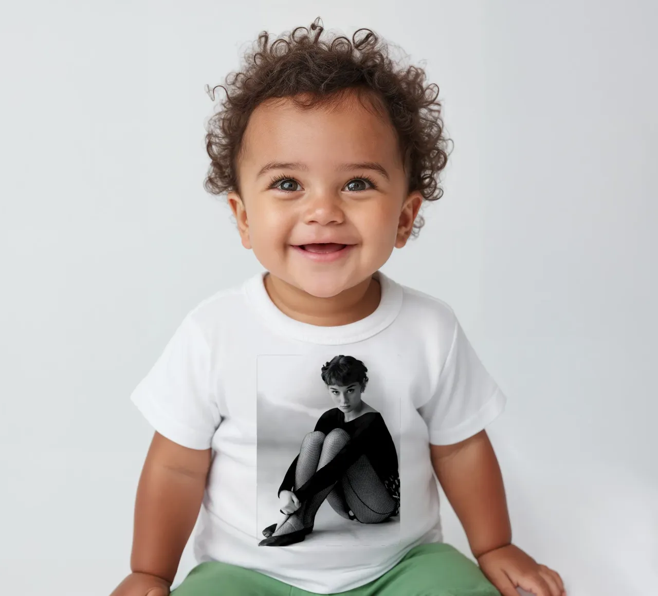 Audrey Hepburn: La ballerina maglietta neonato da Galery Vintage
