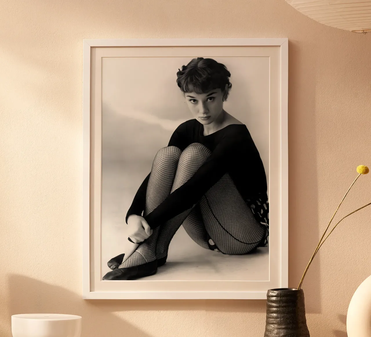 Audrey Hepburn: La ballerina carta hahnemühle da Galery Vintage
