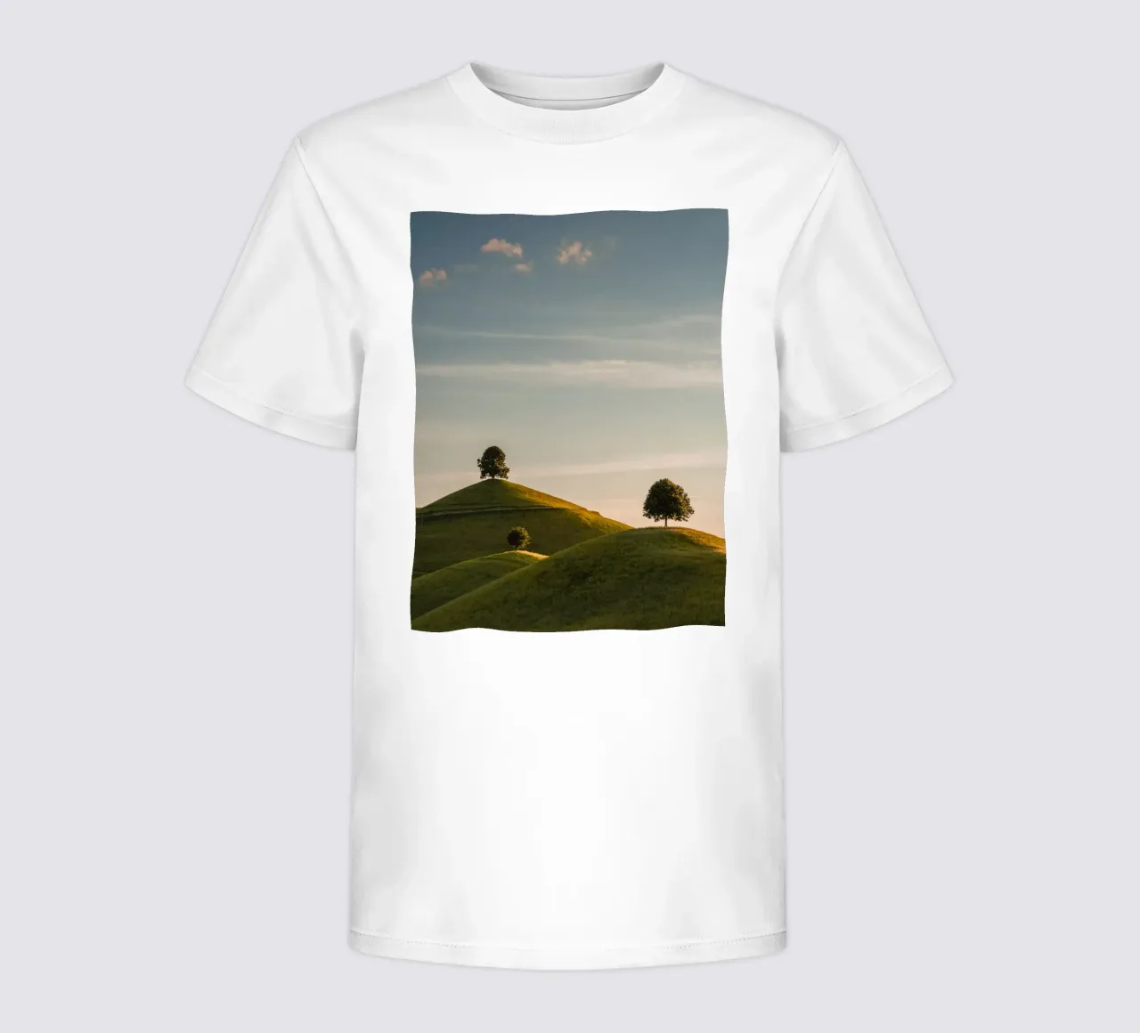 Three Sunset Hills kids t-shirt by Marcel Bisig