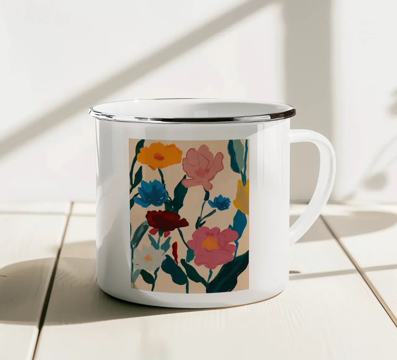 Fioritura a colori tazza in smalto da M.A.Z.U.N.