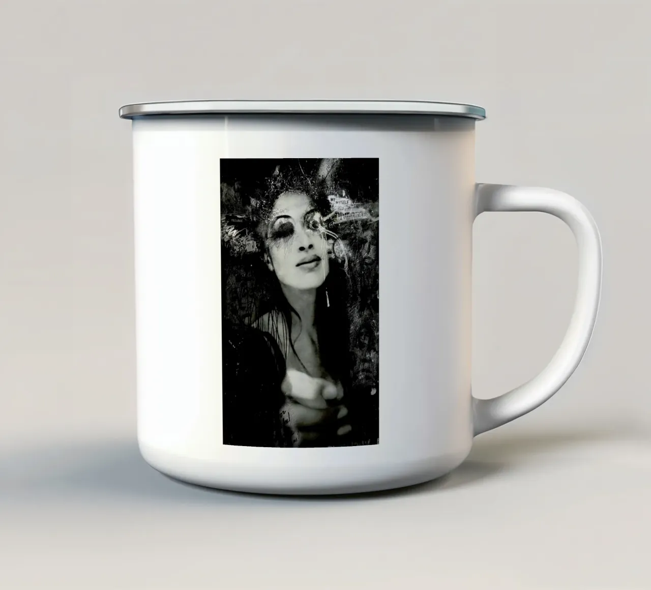 Love is Strange tazza in smalto da Sandrine Pagnoux