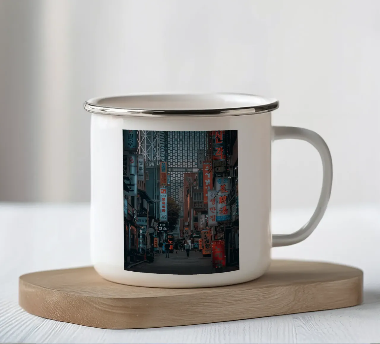Insegne al neon di Seul, Corea tazza in smalto da Marcel Bisig