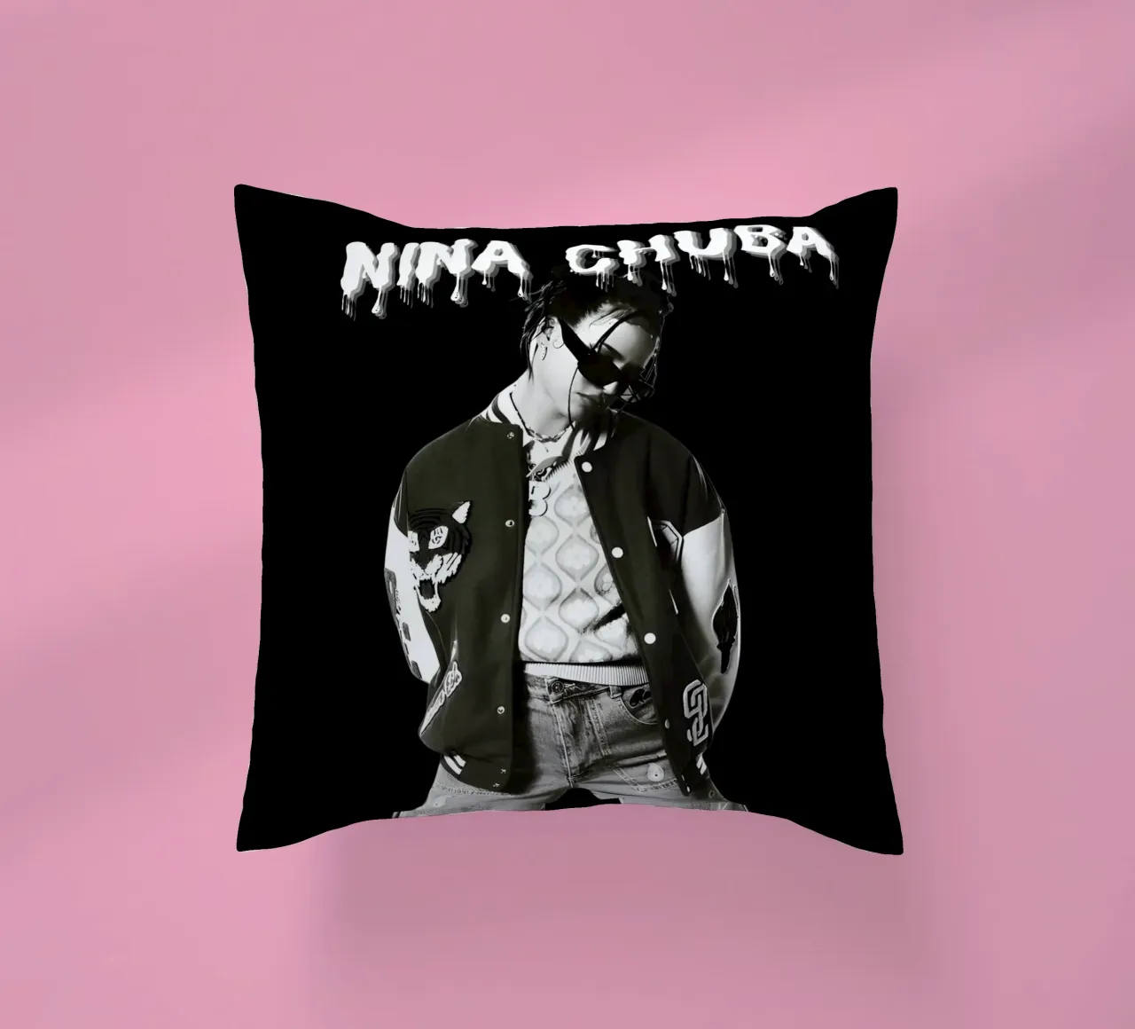 Chuba Cool V1 cuscino da Galery Vintage