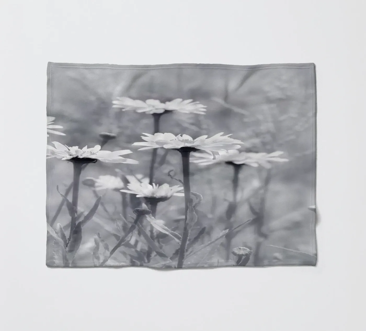 Margeriten Fleecedecke von Atteloi