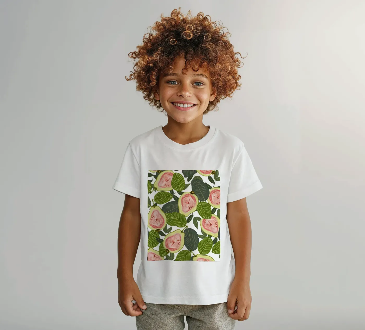 Guave hell Kinder T-Shirt von 83oranges.com