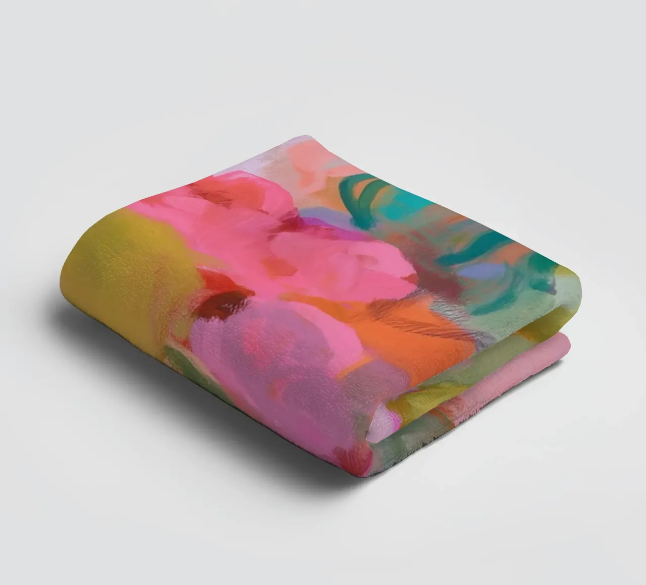 Abstracte symfonie van kleuren, roze badhanddoek van Carina Pop & Pastell