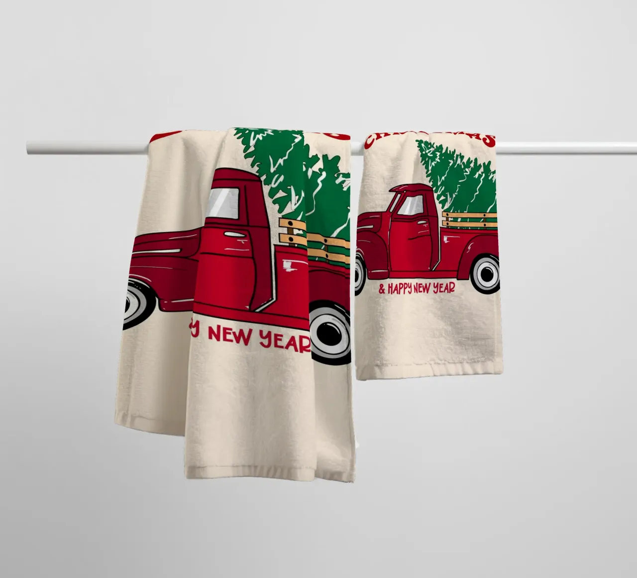 Buon Natale Camion rosso con albero Illustrazione d'epoca asciugamano da bagno da EDMPROJECT