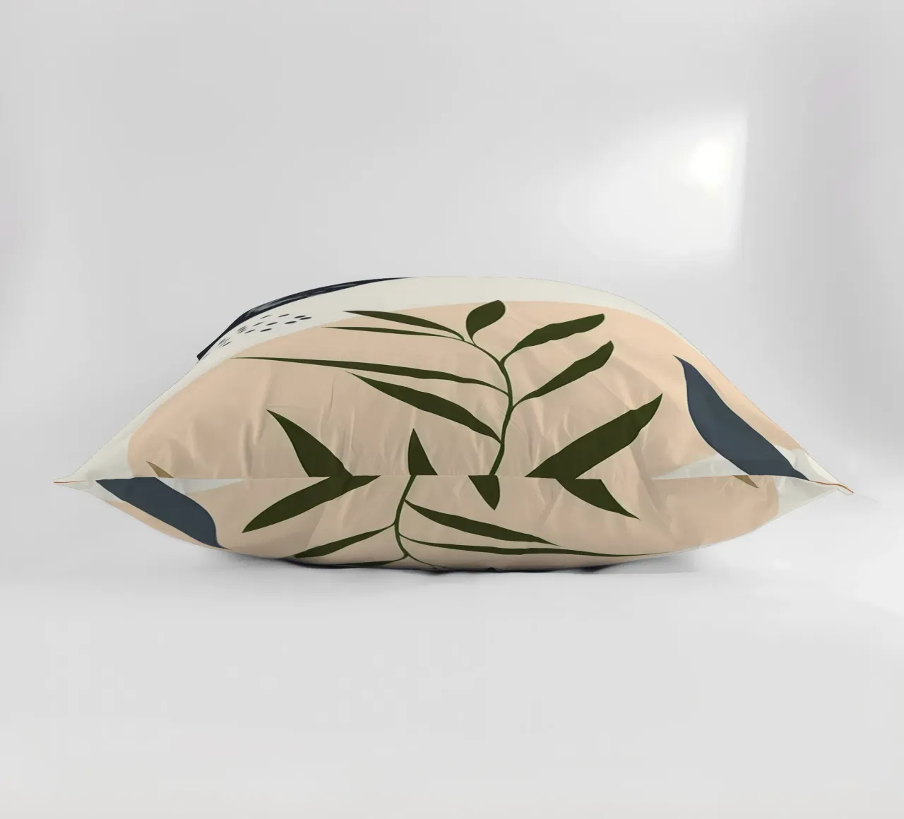 Astratto floreale botanico cuscino da Locquinn Fuller