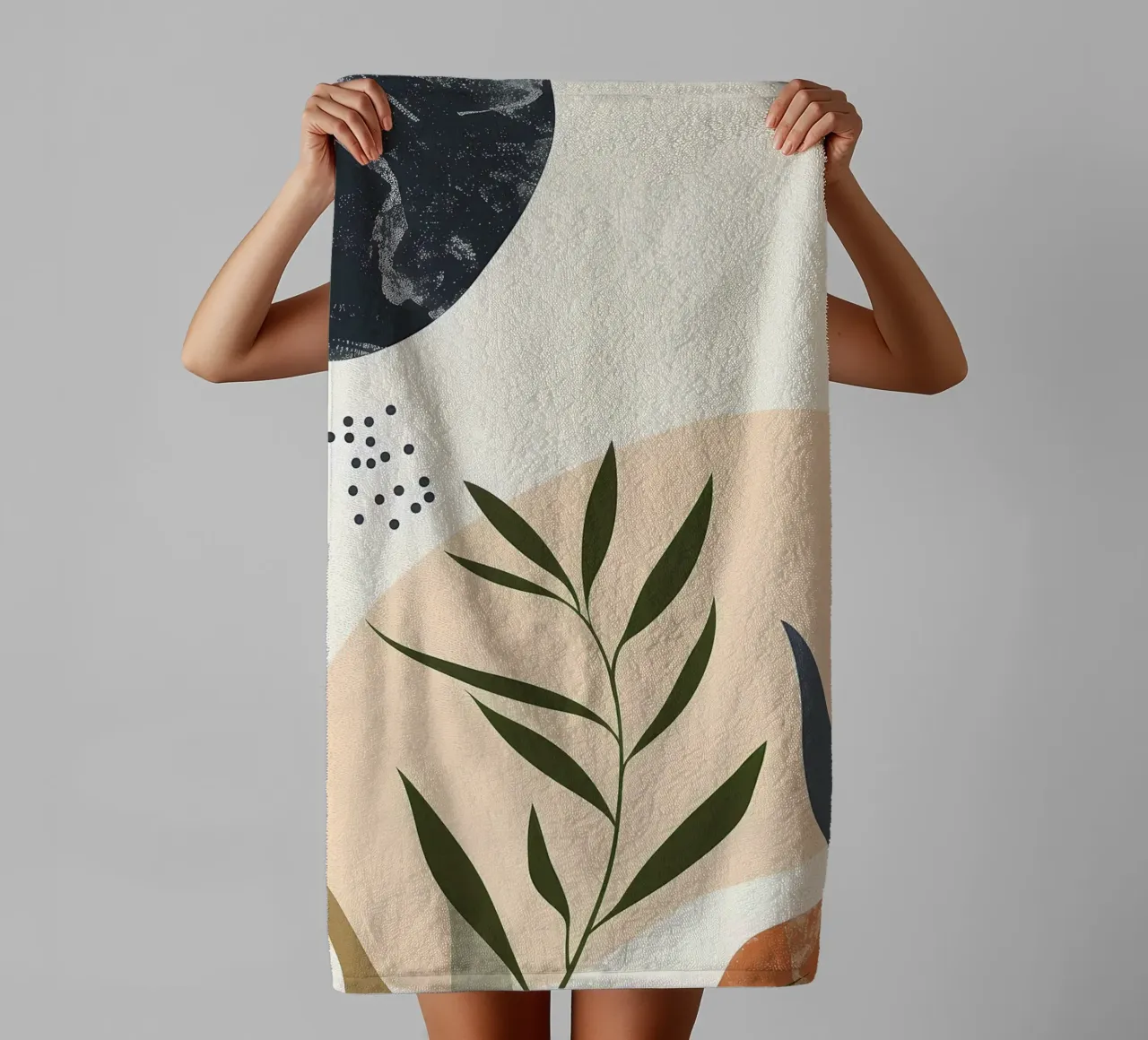 Abstract floral botanic towel by Locquinn Fuller