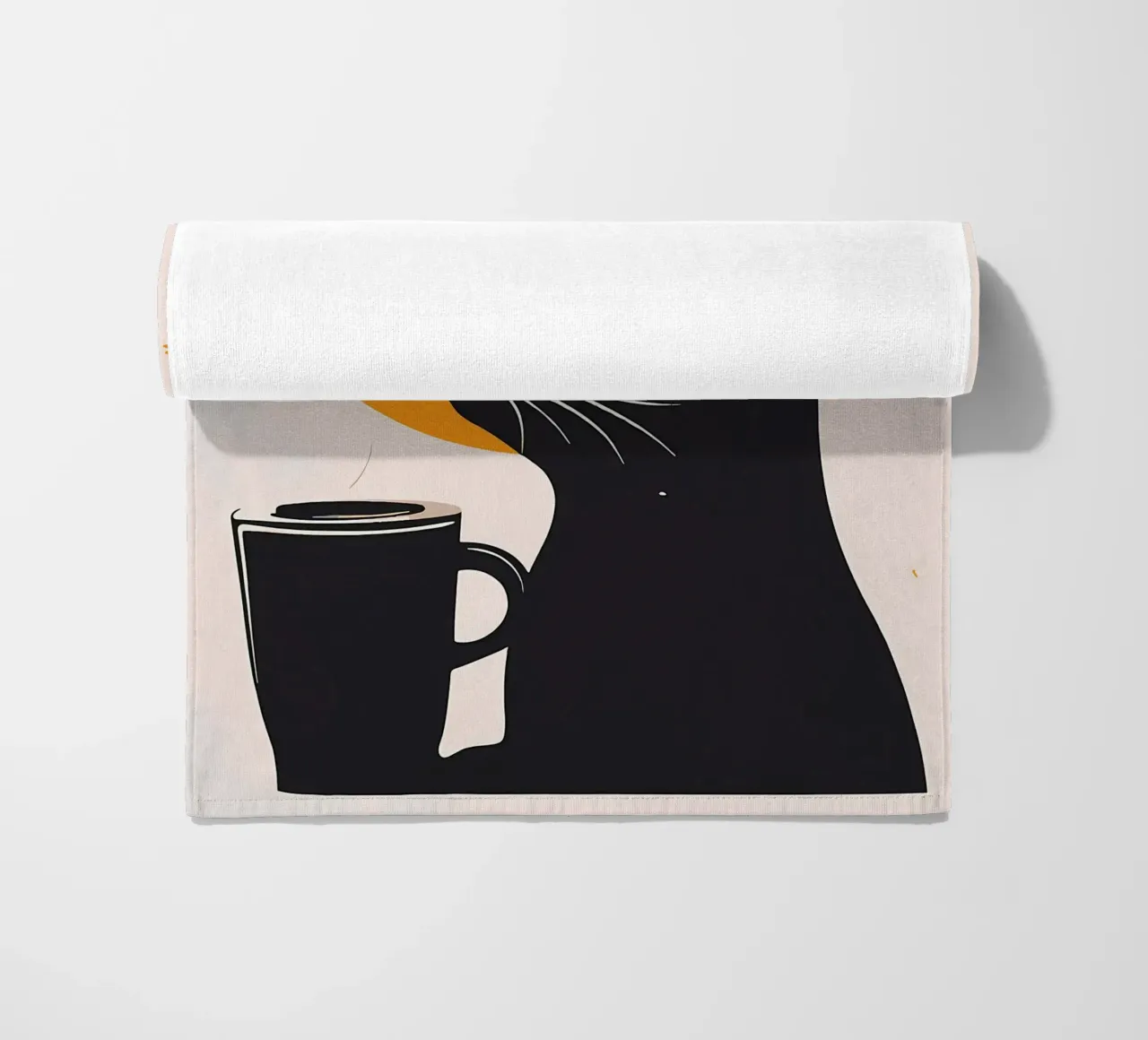 Gatto nero con tazza di caffè telo mare da Locquinn Fuller