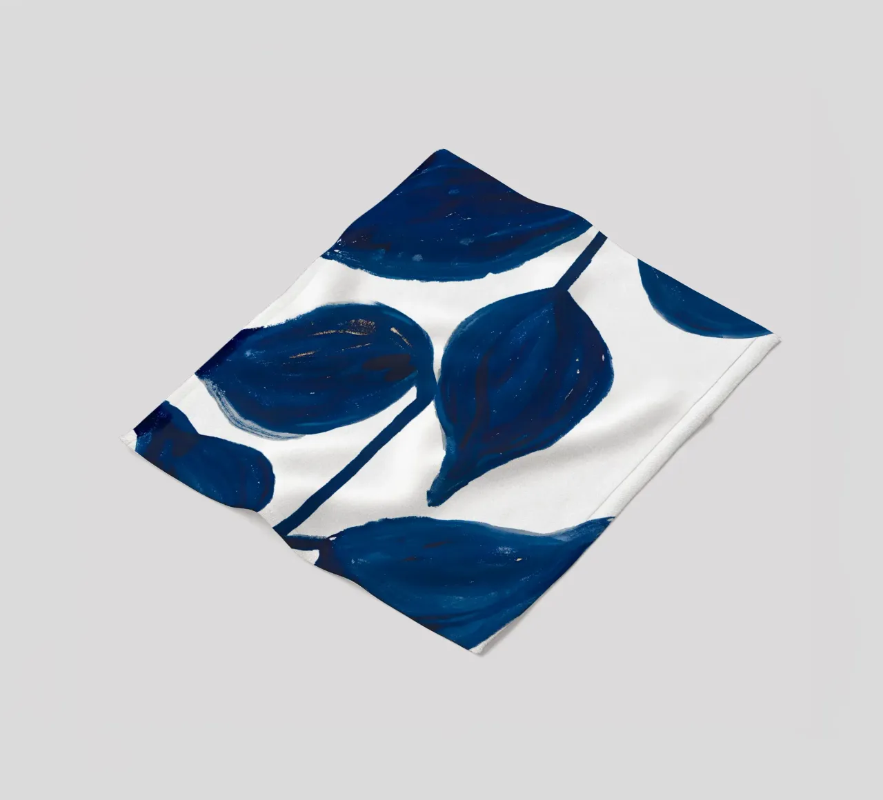 Flusso di foglie indaco coperta in pile da Studio Sori