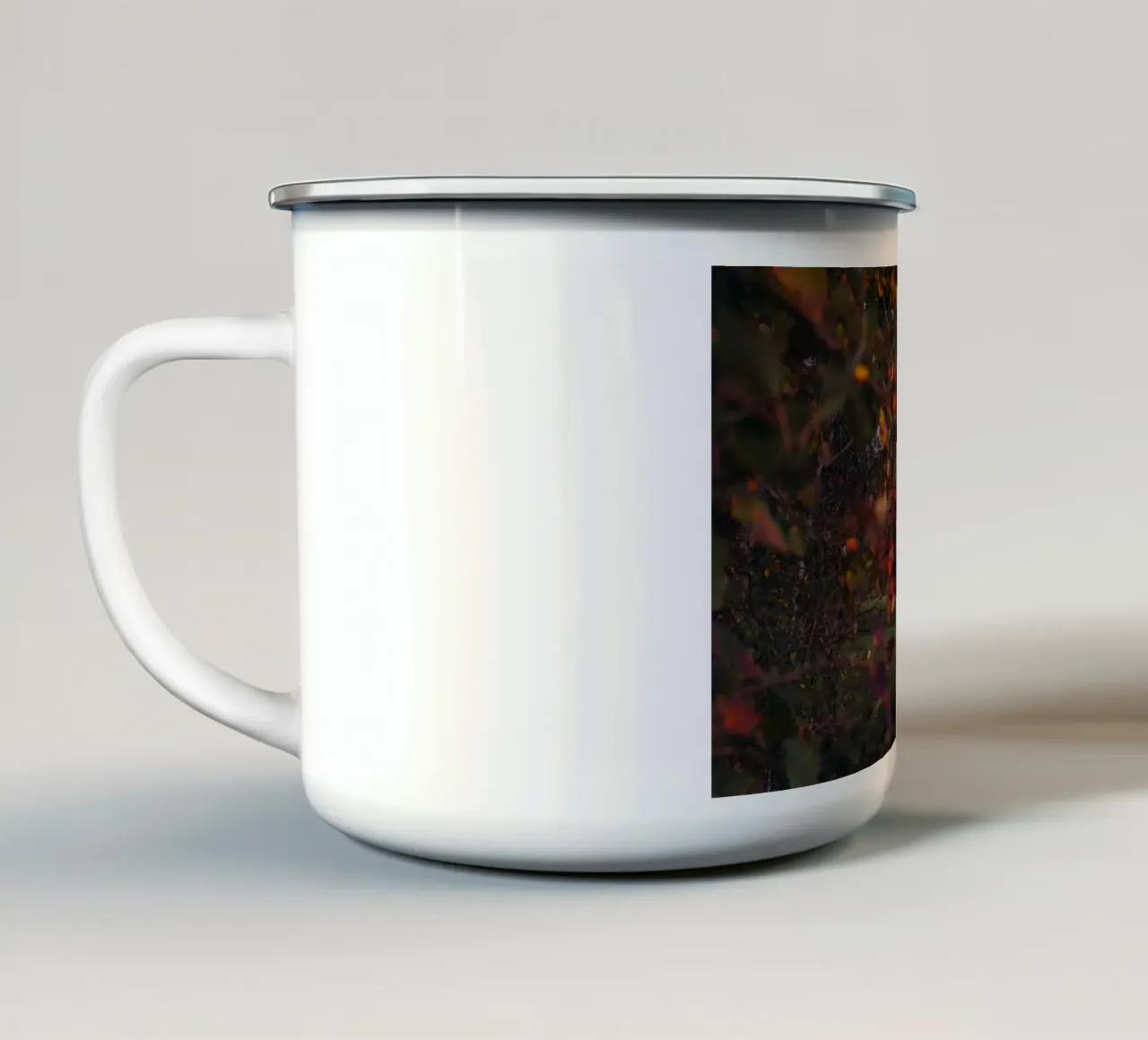 Herbstscheune in der Schweiz Emaille Tasse von mbgraphx2