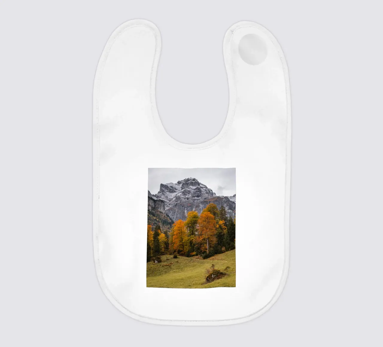Herbst in den Bergen von Glarus, Schweiz Babylätzchen von mbgraphx2