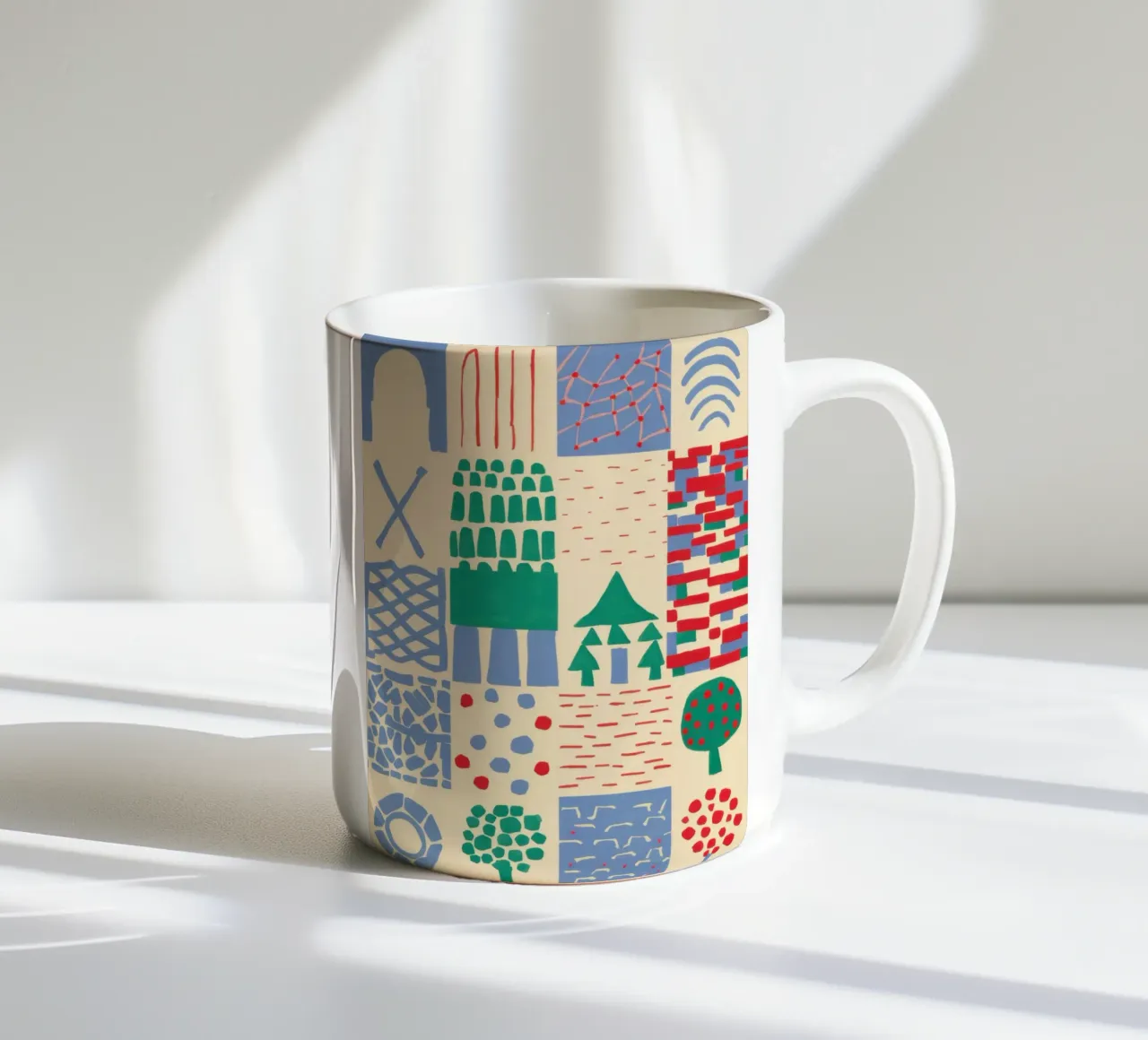 Medley di piastrelle folk tazza in ceramica da Sun Riser
