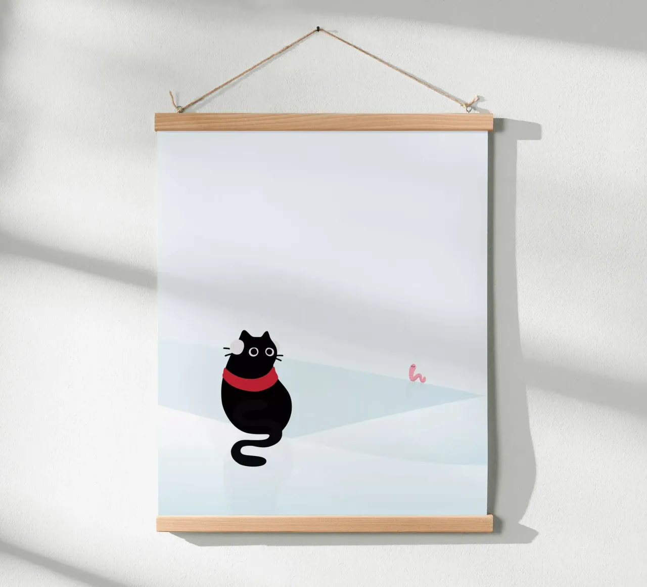 Gatto e verme #1 poster con telaio in legno da Hightown Design