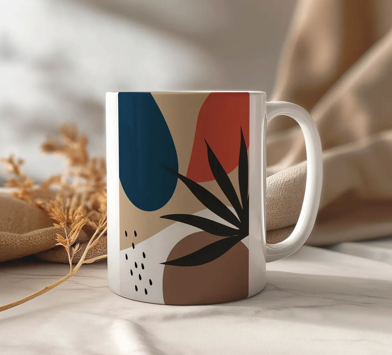 Foglia tropicale di forma moderna tazza in ceramica da Locquinn Fuller