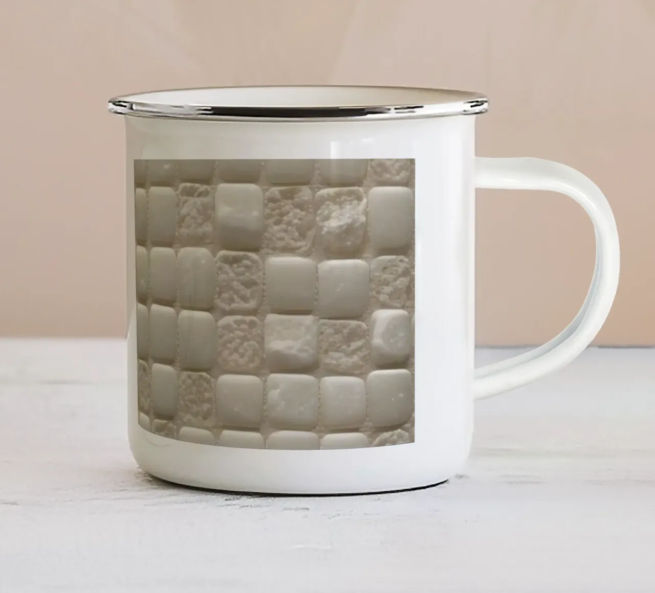 Modello di piastrelle a mosaico bianco crema tazza in smalto da DesignDoodle