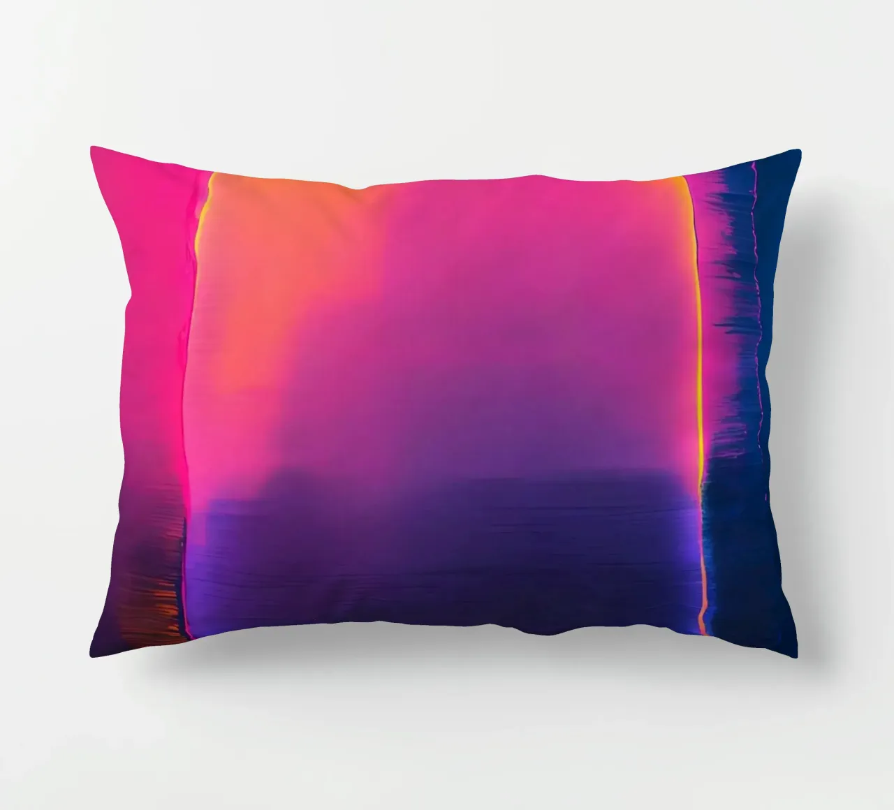 Astratto digitale glitch con tonalità rosa, arancione e viola cuscino da DesignDoodle